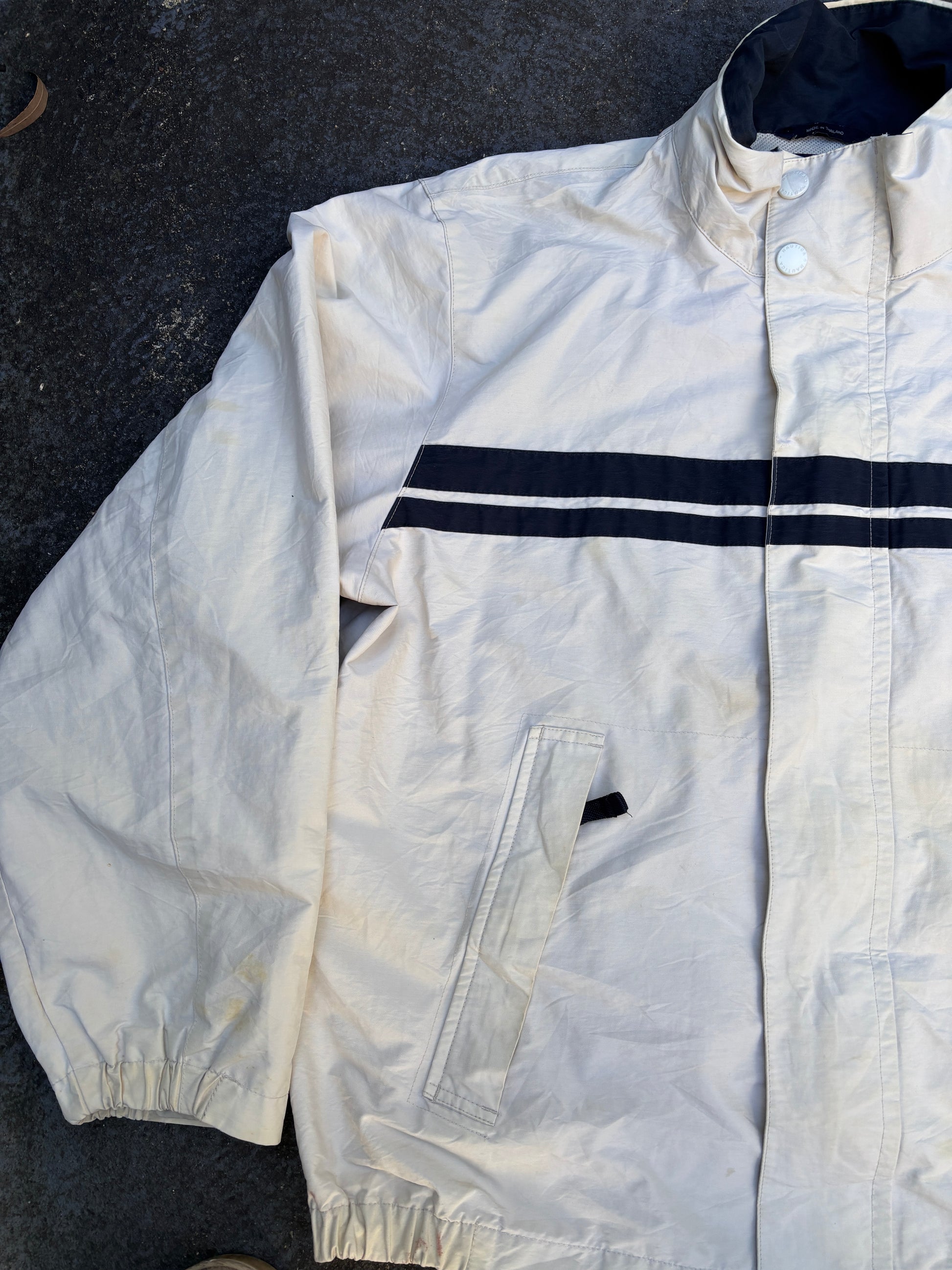 Nautica Sailing Jacket Size M Beige Navy Stripe Spinnaker Yacht Logo Windbreaker