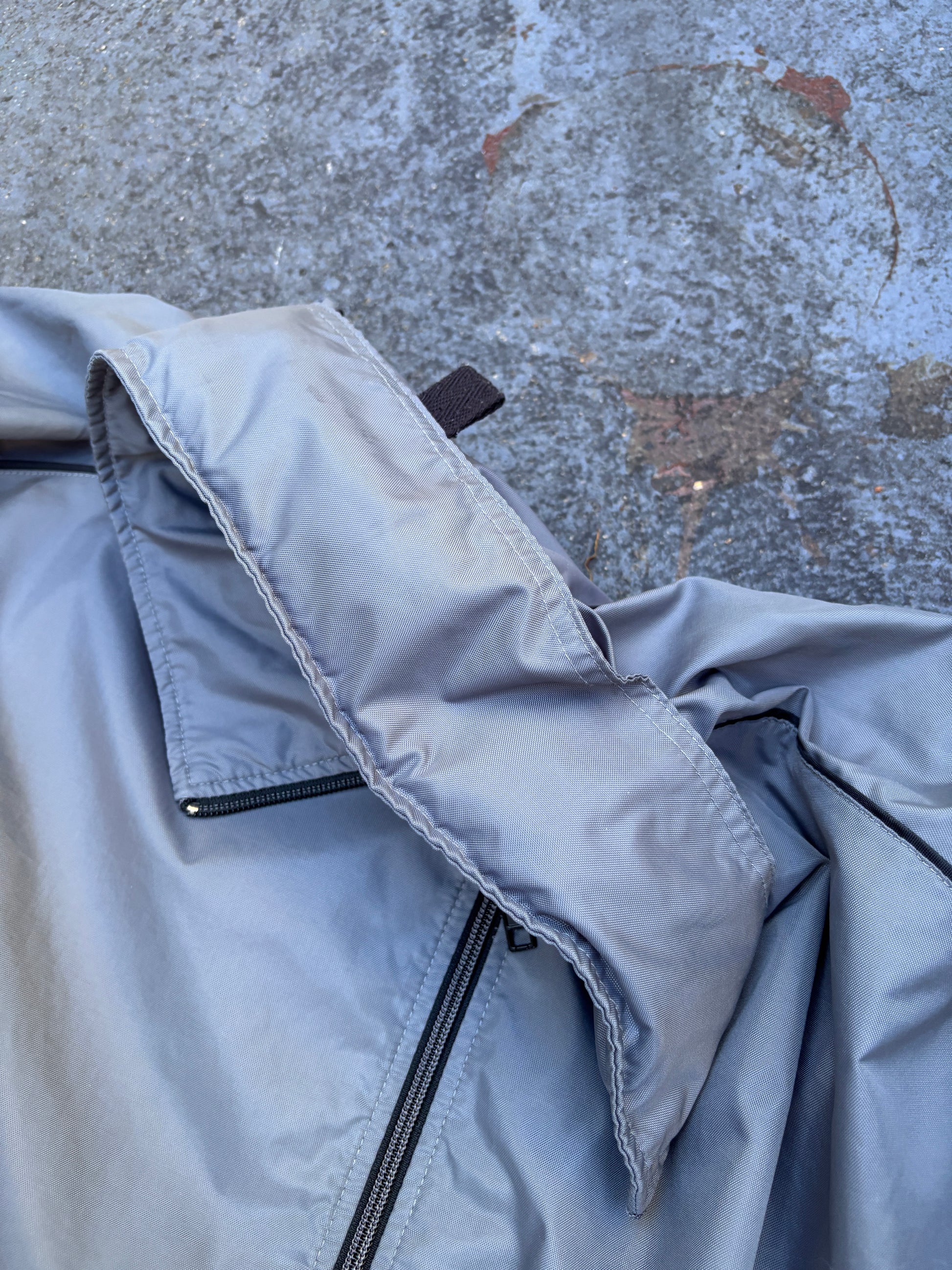 Vintage Y2K Nike Jacket Size XL Oversized Spell Out Kangaroo Pouch Windbreaker