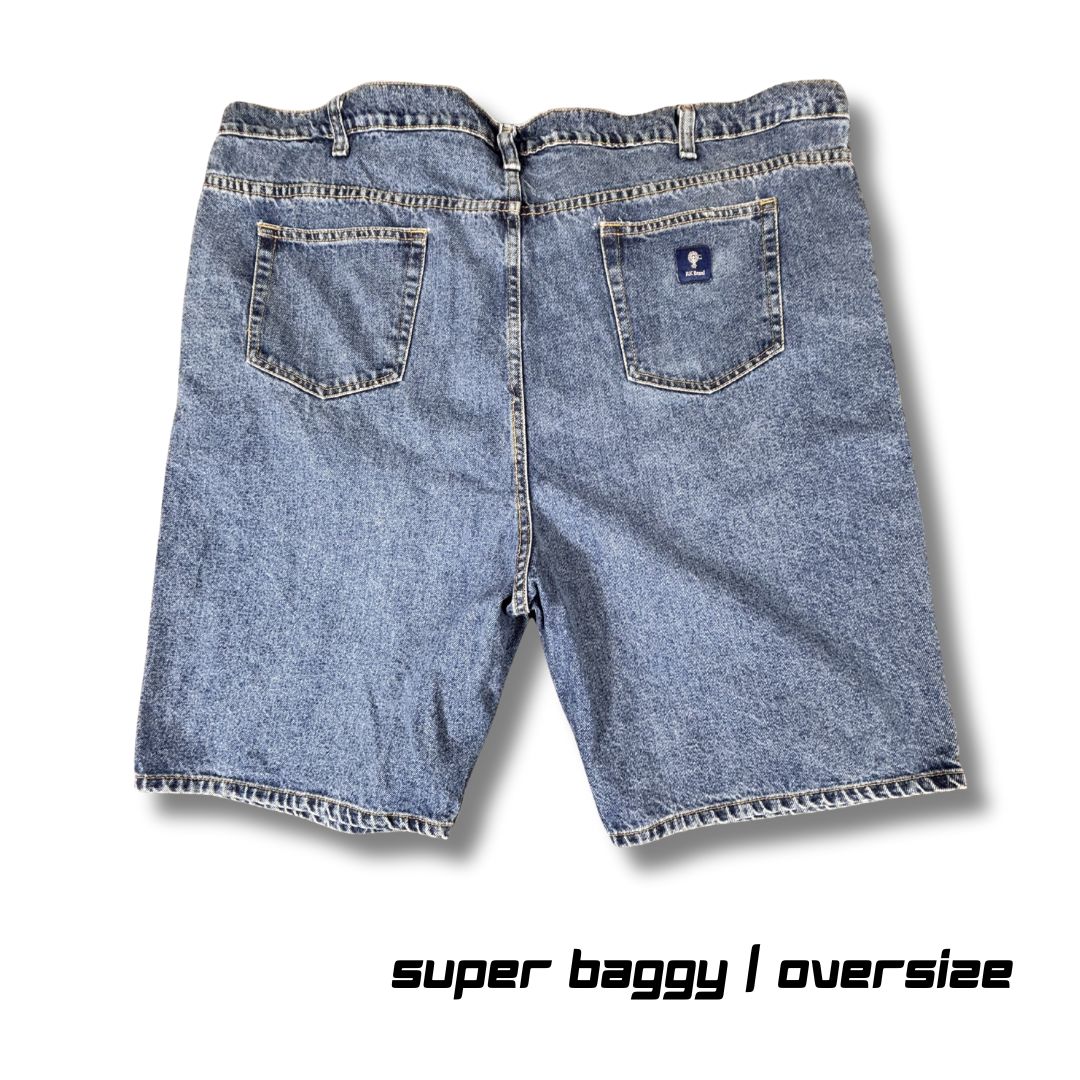 Vintage RK Brand Denim Shorts Men’s 48 Oversized Mid-Wash Hip Hop Baggy Jorts
