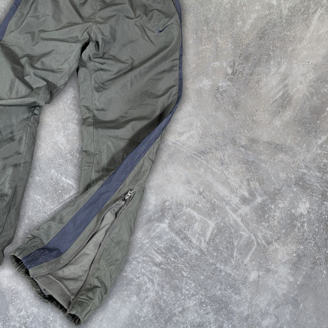 Vintage Y2K Nike Track Pants Size M Grey Navy Detail Straight Leg Classic Windbreaker