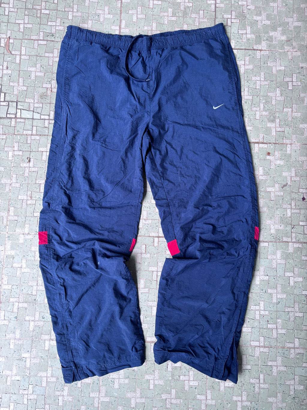Classic Y2K Nike Windbreaker Track Pants Size XL Navy Red Detail Nylon Style