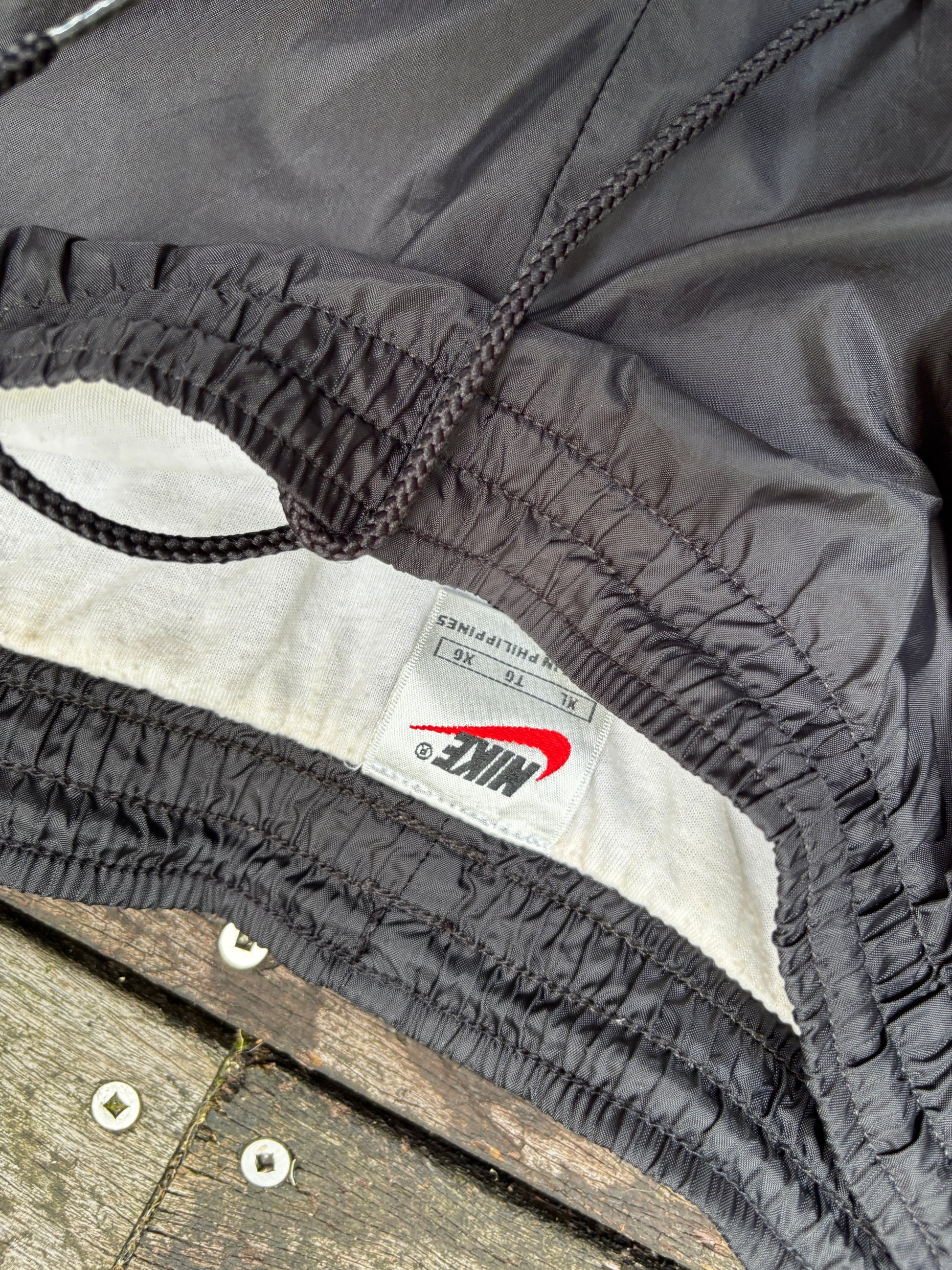 Vintage 90's Black Nike Track Pants Size XL Nylon Windbreaker