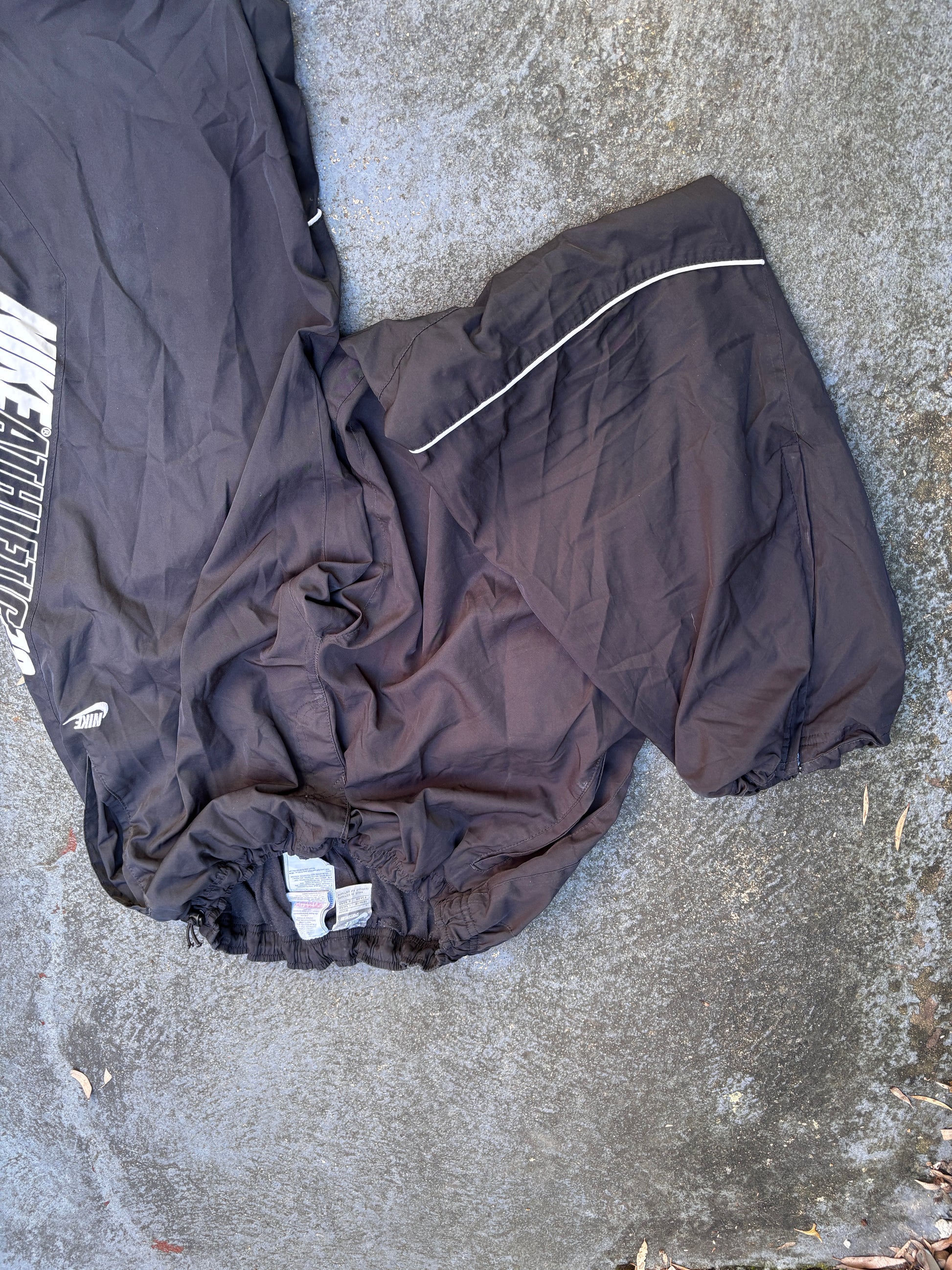 Vintage Y2K Nike Track Pants Sz L Black White Spell Out Logo Bungee Windbreakers