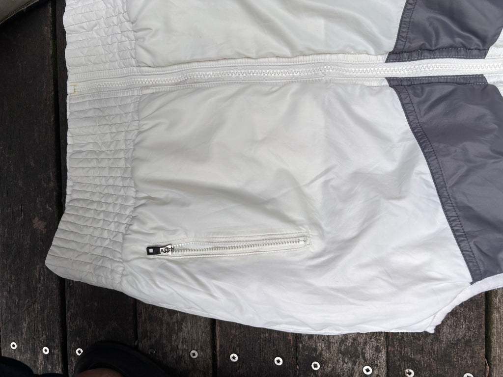 Reversible Nike Puffer Vest Size L White