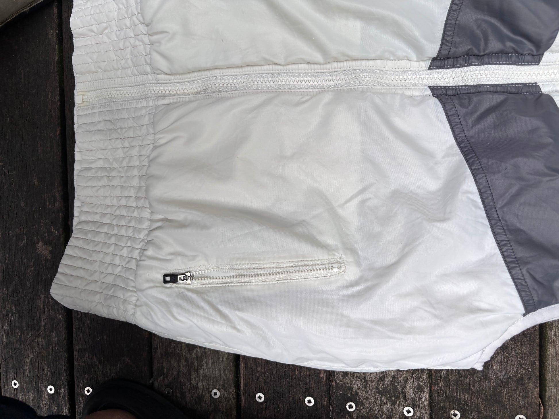 Reversible Nike Puffer Vest Size L White
