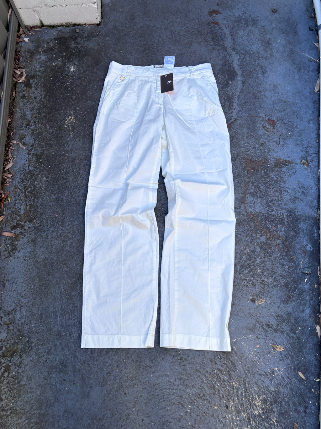 Vintage Y2K Nike Pants Size 12 (M) Double White NWT Pleated Wide Leg Cotton