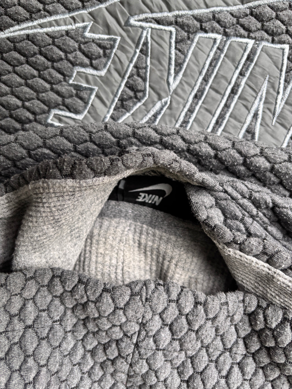 Vintage Nike Spell Out Hoodie Size M Grey Waffle Textured Fleece Jumper