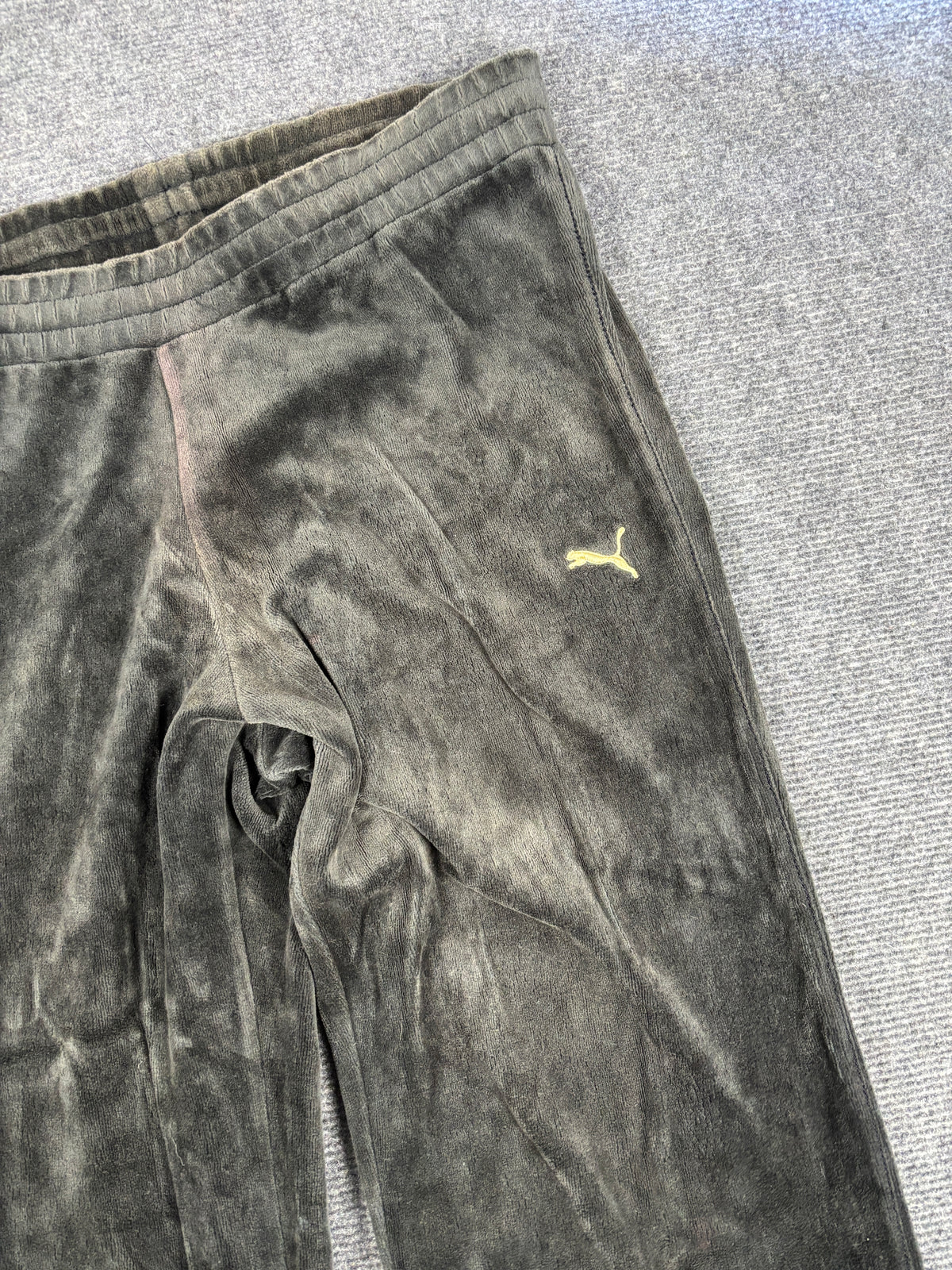 Vintage Puma Velour Track Pants Women's Small Flared Leg y2k Activewear