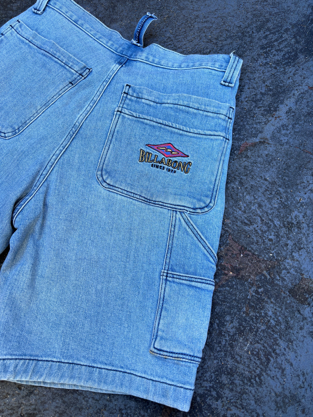 90s Style Billabong Carpenter Shorts Men’s 30 Blue Denim Embroidered Logo