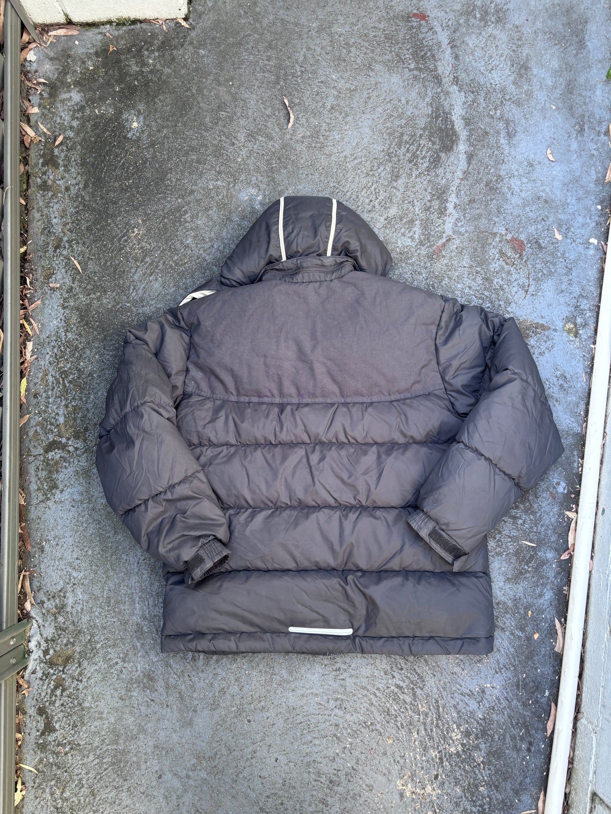 Vintage Y2K Nike Down Puffer Jacket Size XL Oversized Black Red Swoosh Full Zip