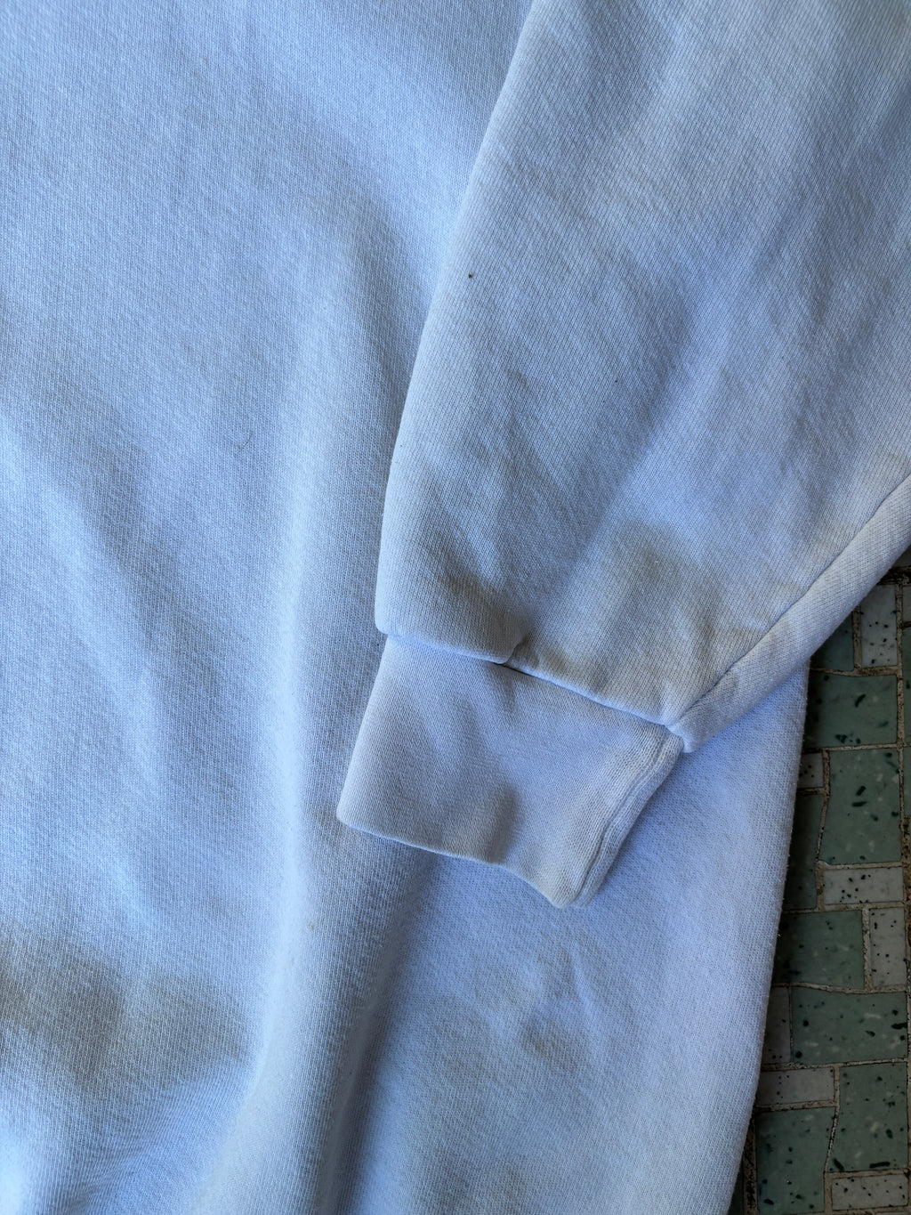 90's Nike Town Las Vegas Jumper Size XL White Vintage Baggy Crew Neck