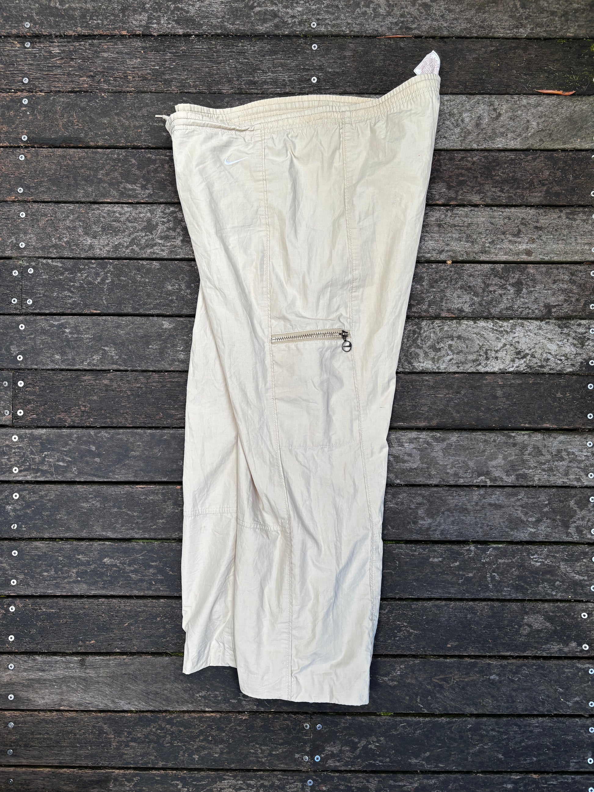 Vintage Y2K Nike 3/4 Pants Size XL Khaki Cargo