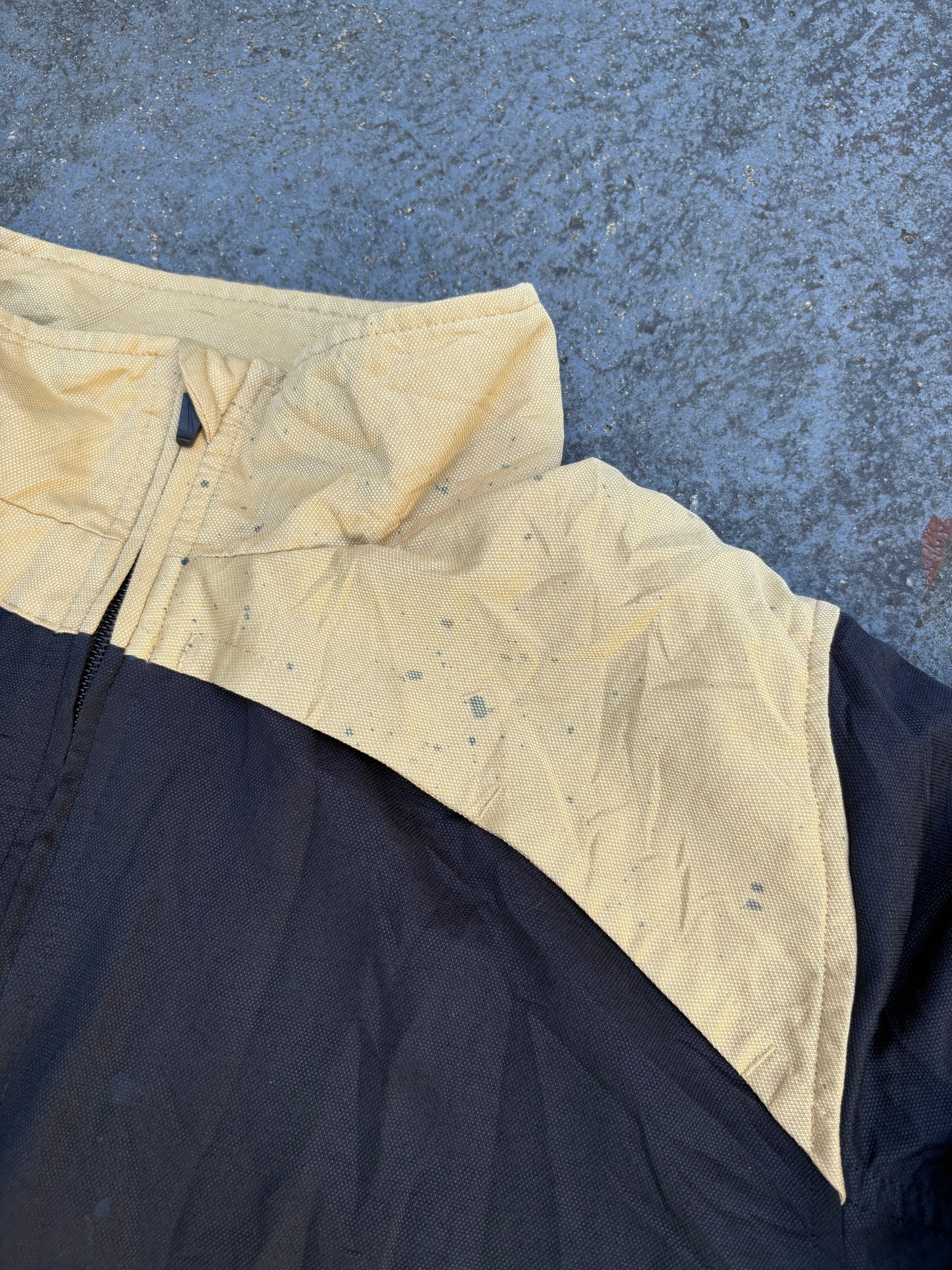 Vintage Nike Football Jacket Size M Black Tan Queens Park Logo Windbreaker