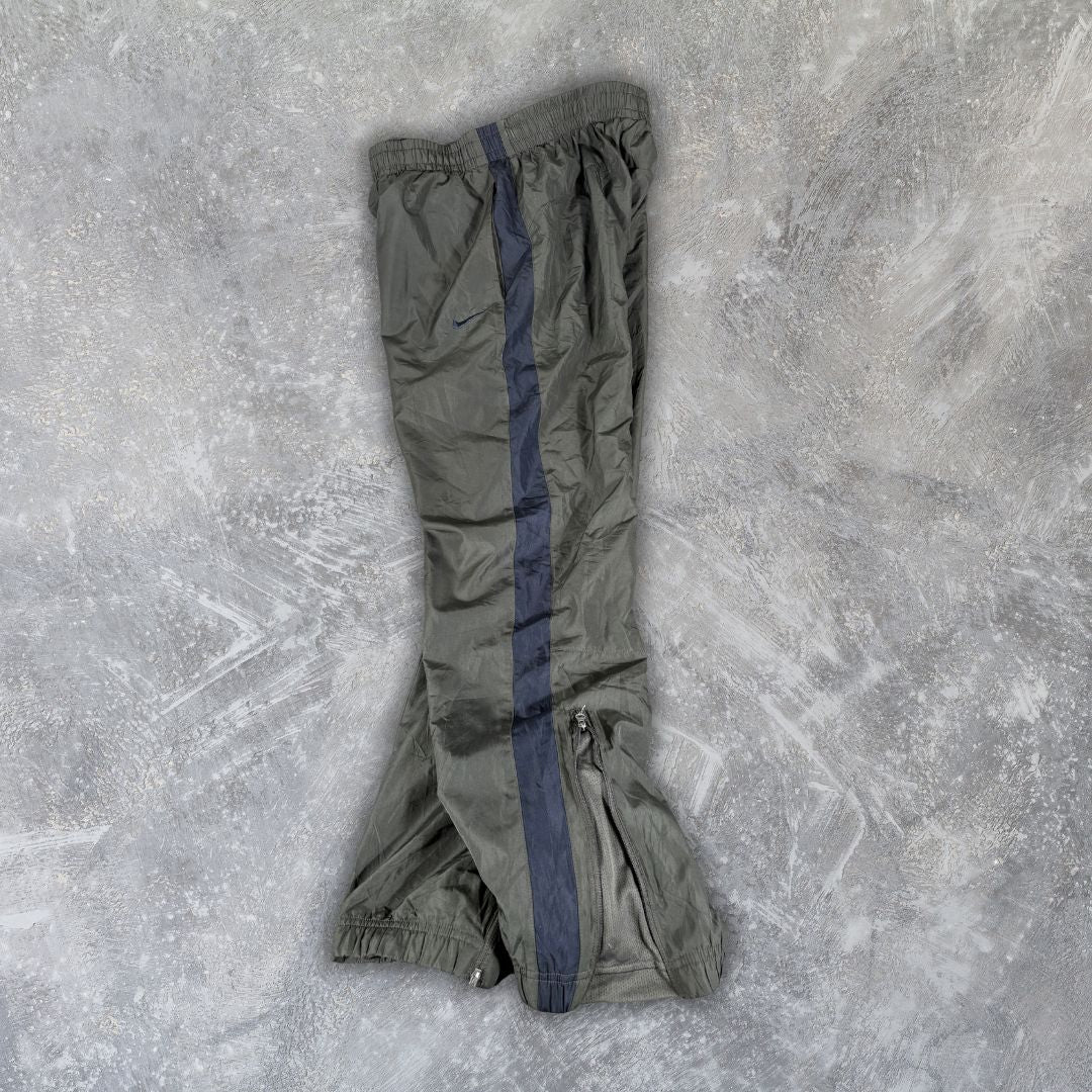 Vintage Y2K Nike Track Pants Size M Grey Navy Detail Straight Leg Classic Windbreaker