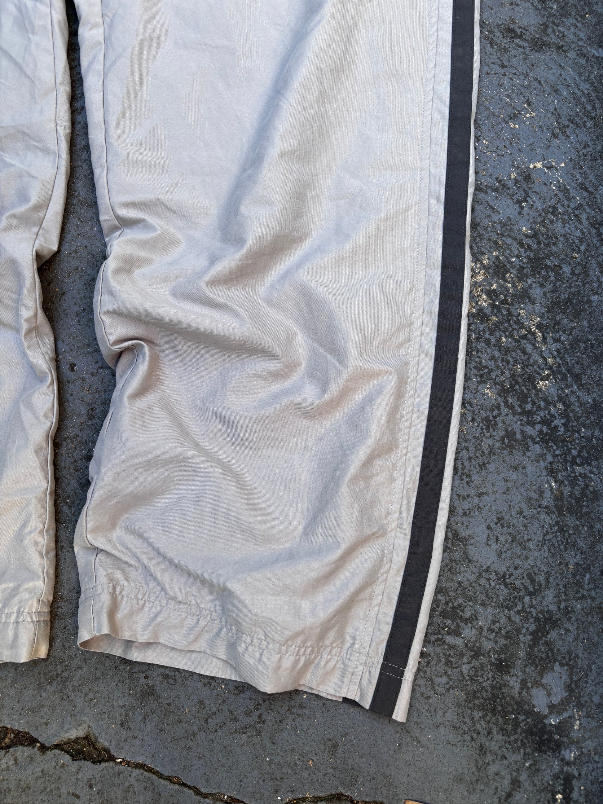 Vintage Y2K Nike Cargo Pants Size XXL Double Grey Wide Leg Nylon Windbreakers