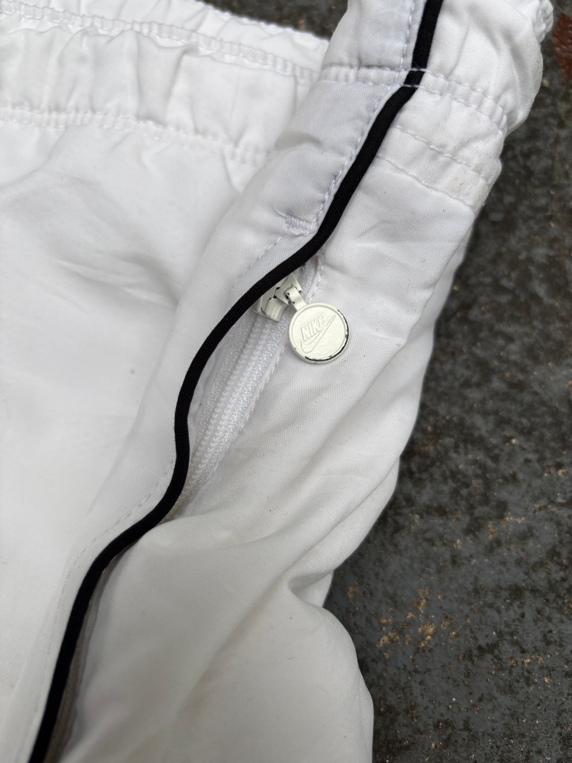 Vintage Y2K Nike Track Pants Size M White Black Detail Classic Windbreakers