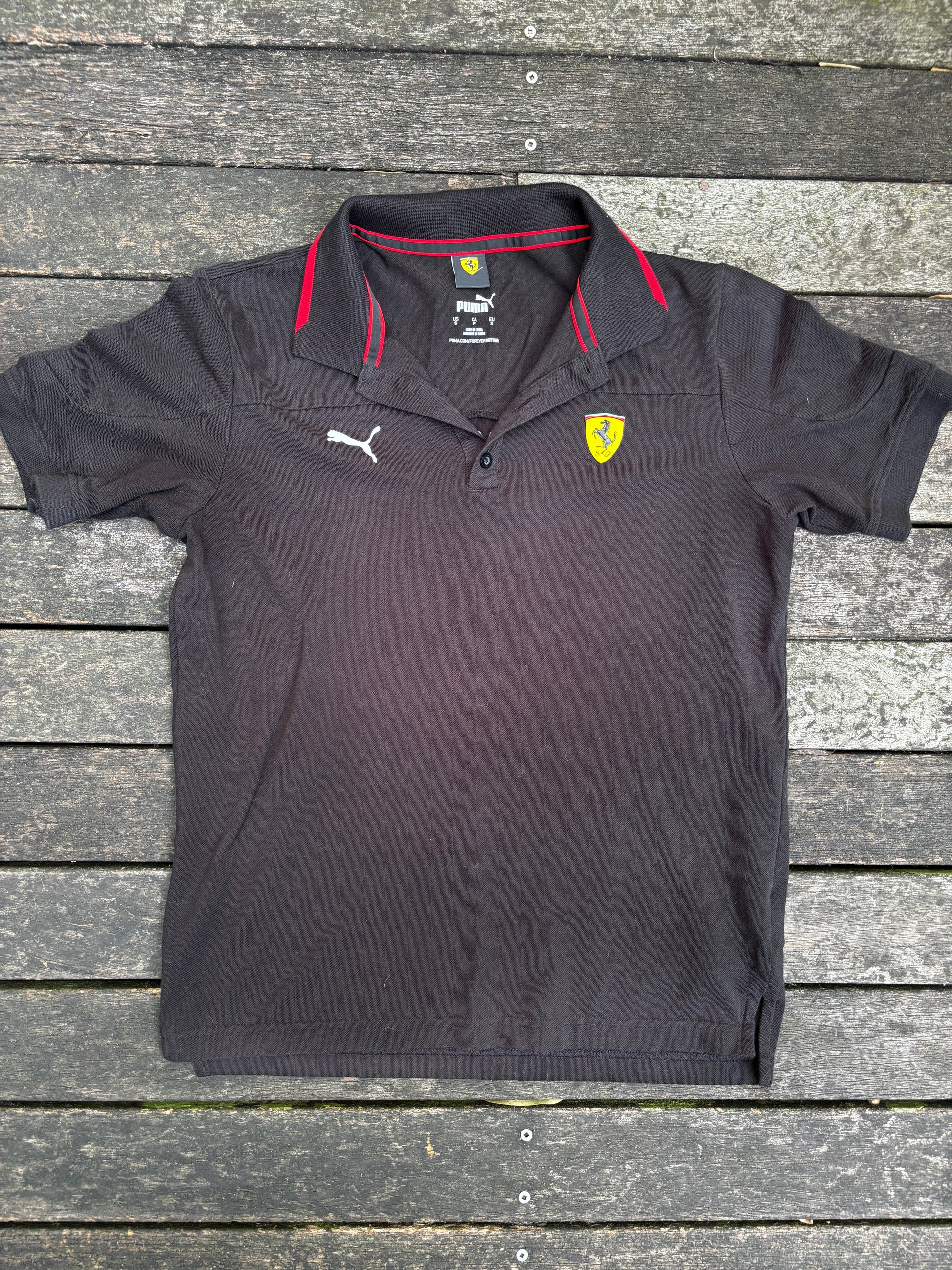 Puma Ferrari Polo Size S Black Yellow