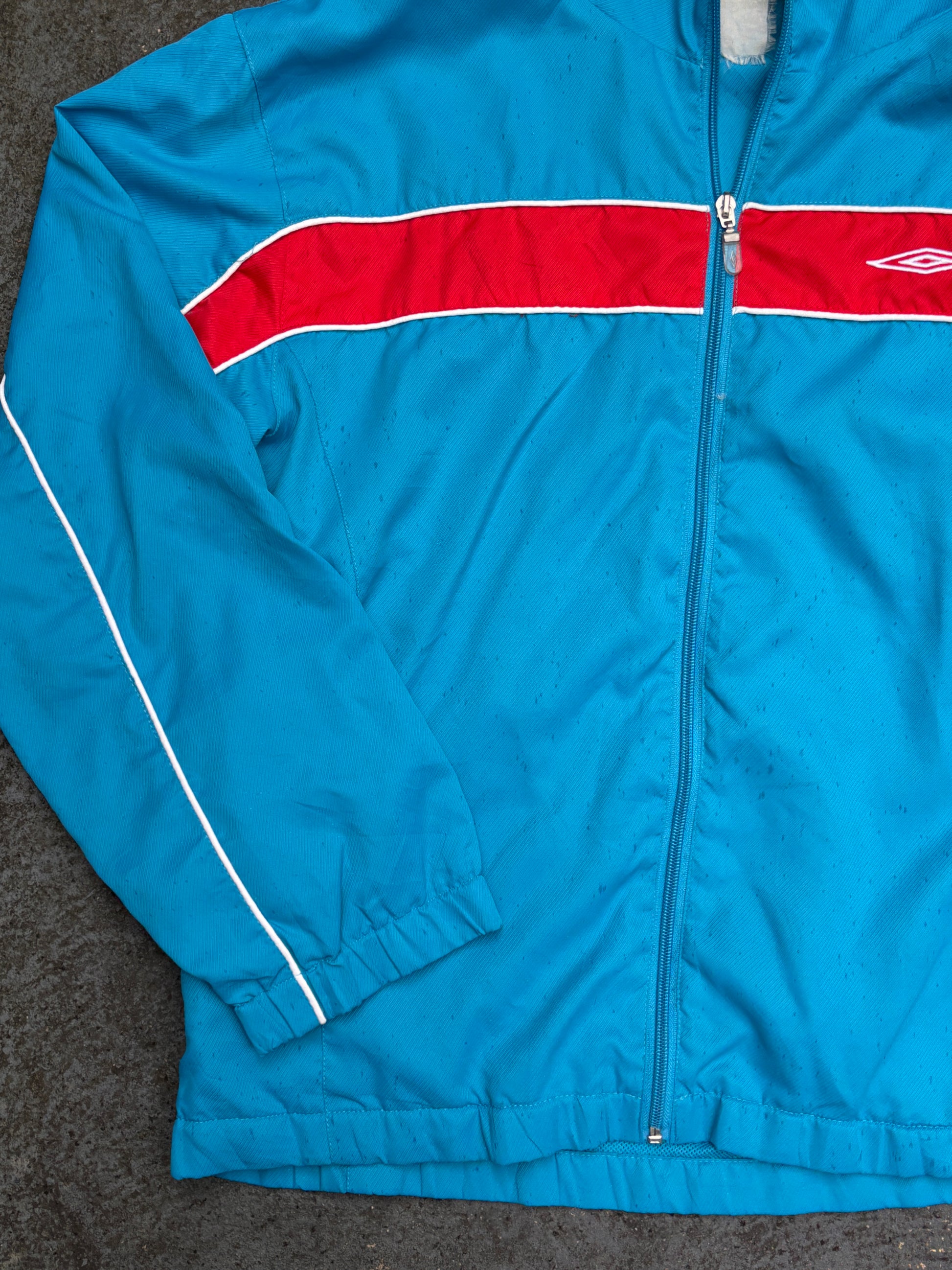 Vintage Y2K Umbro Jacket Size L Blue Red Logo Detail Football Full Zip Windbreaker