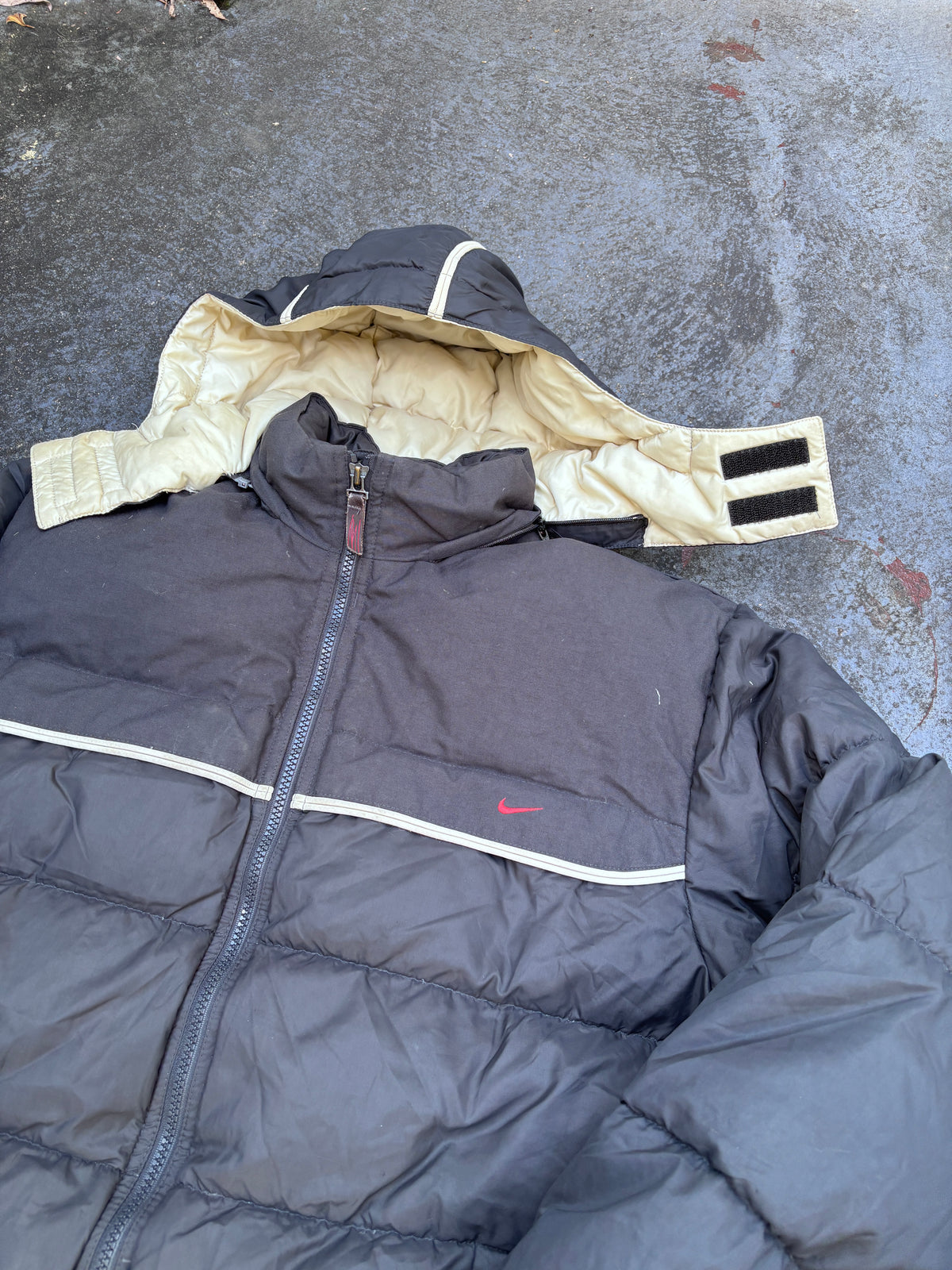 Vintage Y2K Nike Down Puffer Jacket Size XL Oversized Black Red Swoosh Full Zip