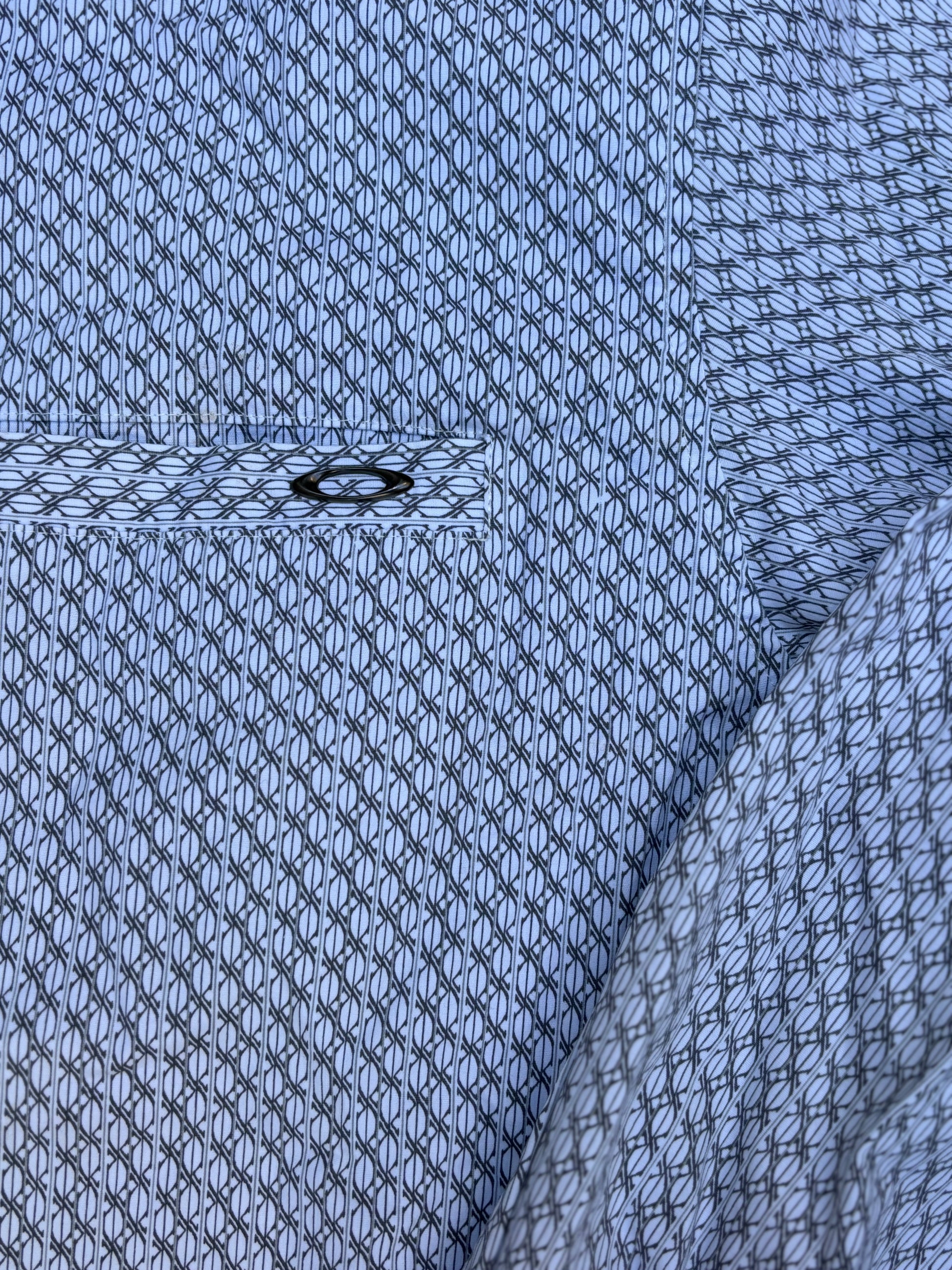 Vintage 90s Oakley Shirt Size M White Grey All Over Pattern Mental O Red Tag