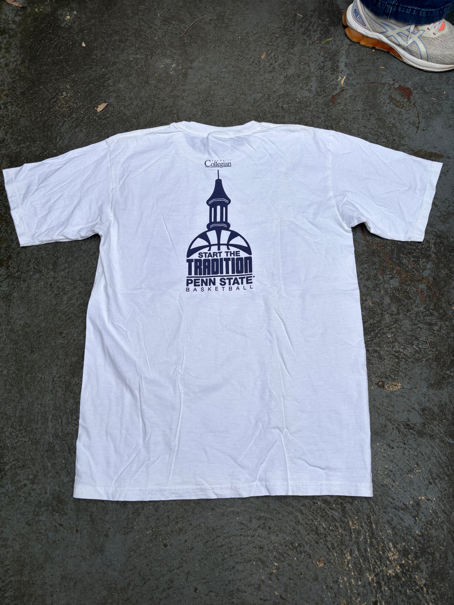 Vintage Y2K Nike Penn State Basketball T-shirt Sz S White Graphic Print College