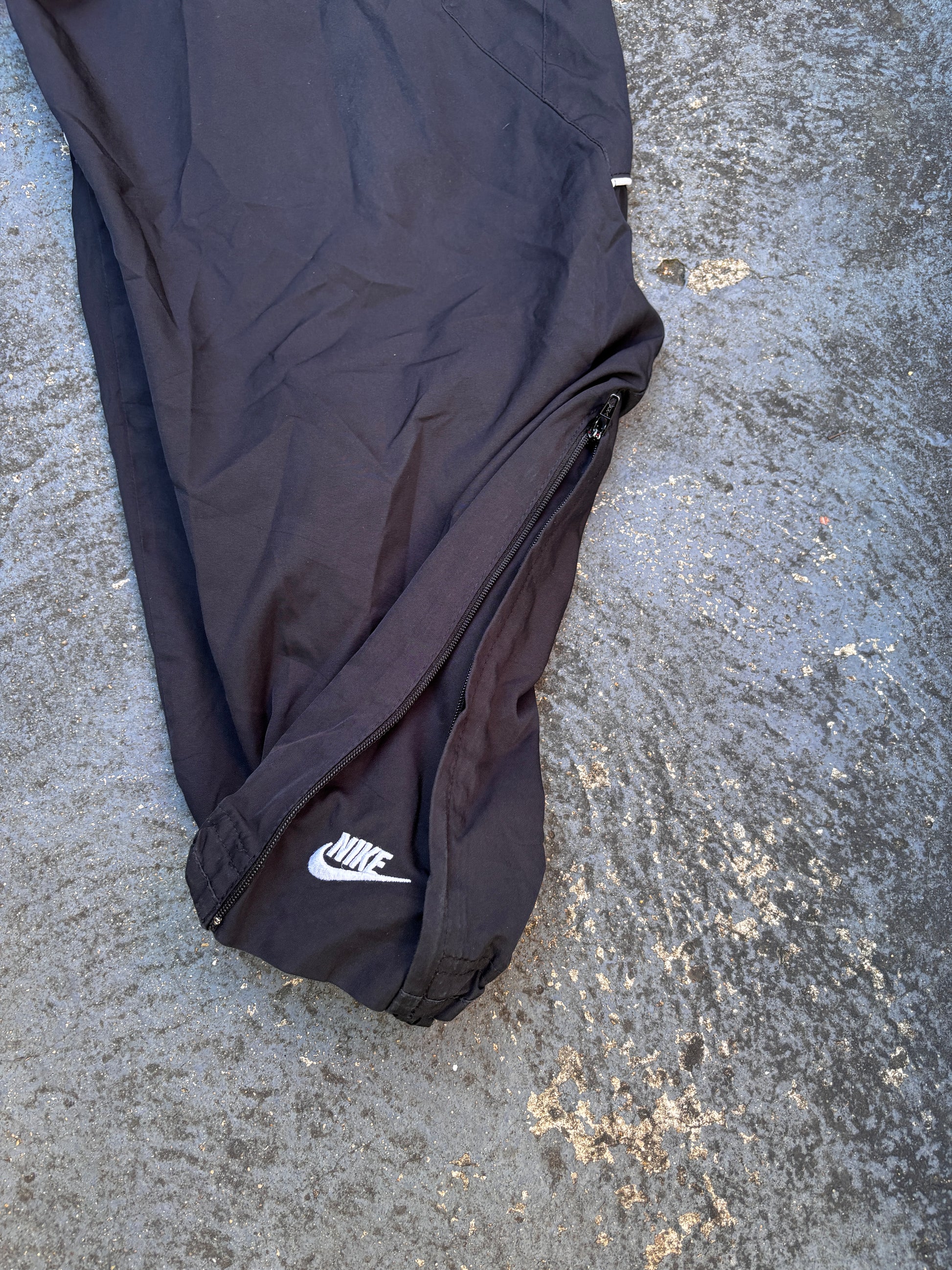 Vintage Y2K Nike Track Pants Sz L Black White Spell Out Logo Bungee Windbreakers