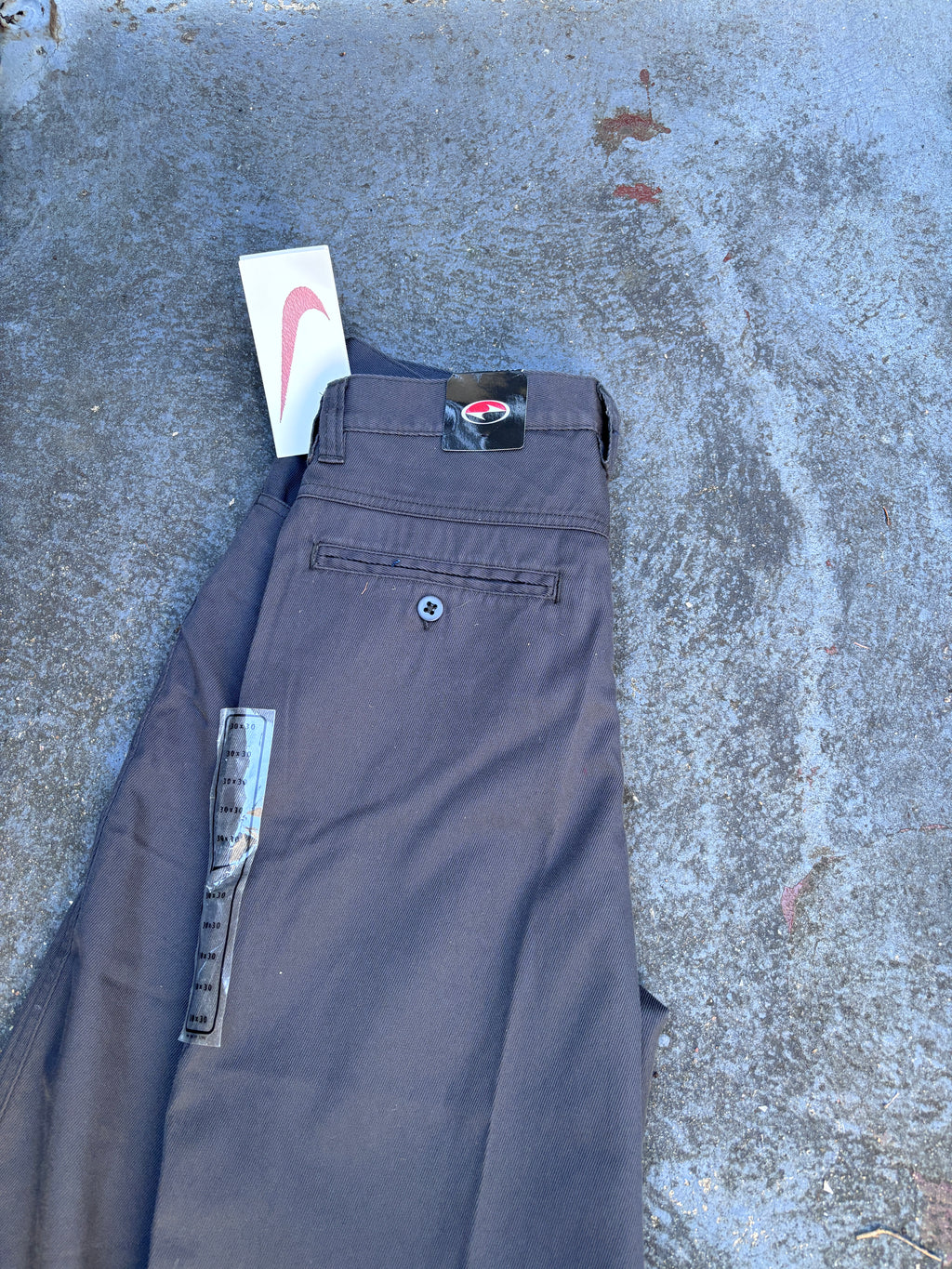 Vintage 90s Nike Golf Yin Yang Chinos Size 30 Grey Tiger Woods Pleated Wide Leg Pants