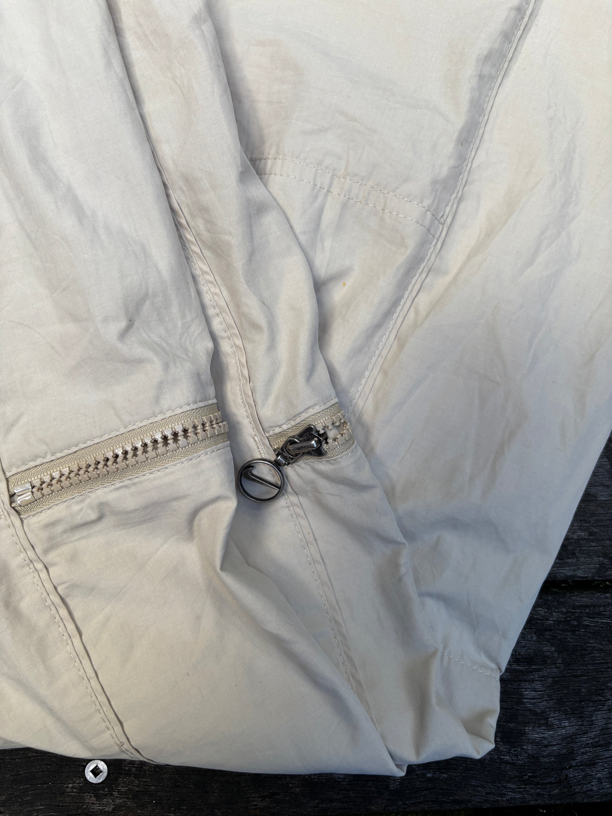 Vintage Y2K Nike 3/4 Pants Size XL Khaki Cargo