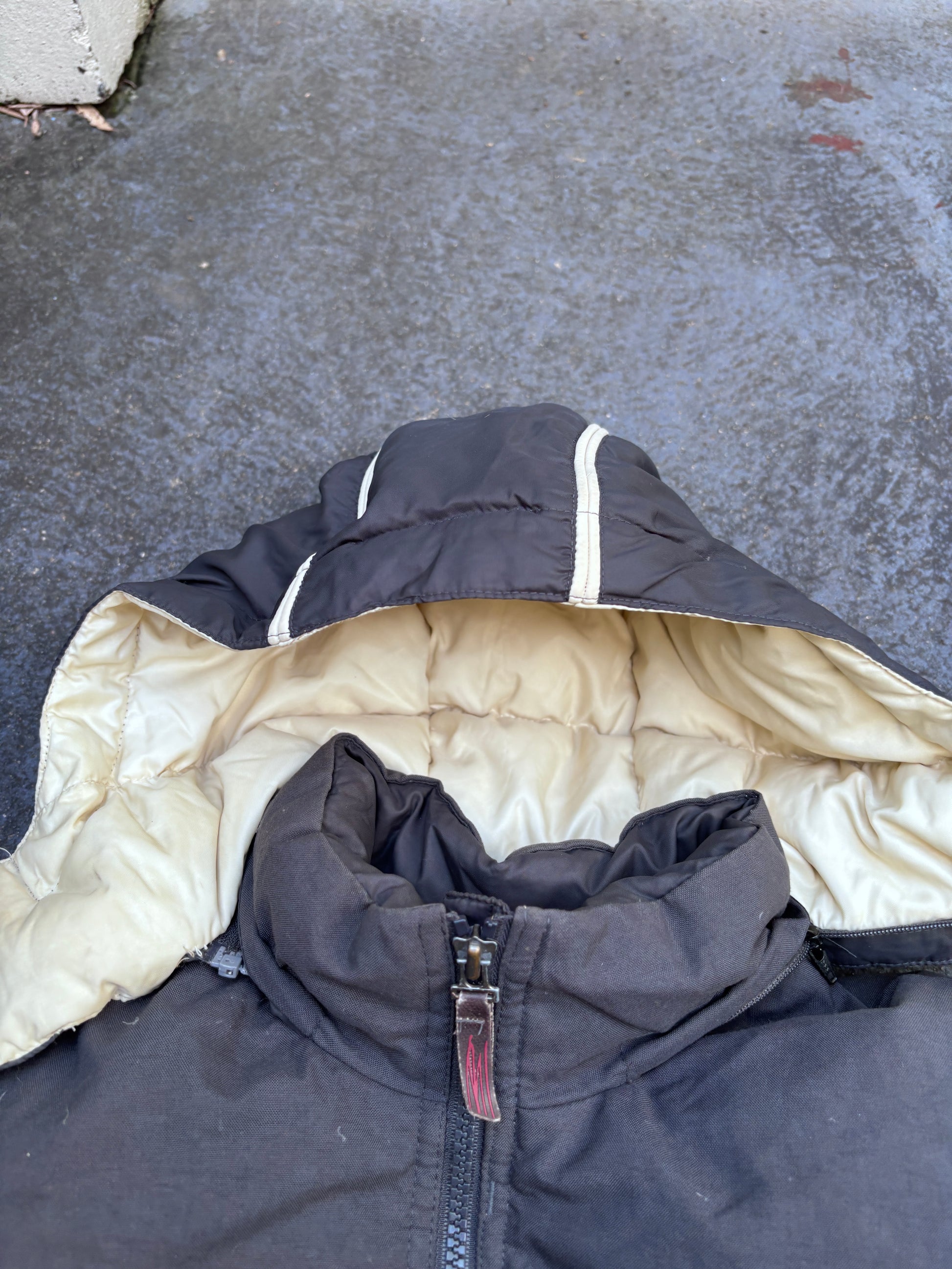 Vintage Y2K Nike Down Puffer Jacket Size XL Oversized Black Red Swoosh Full Zip