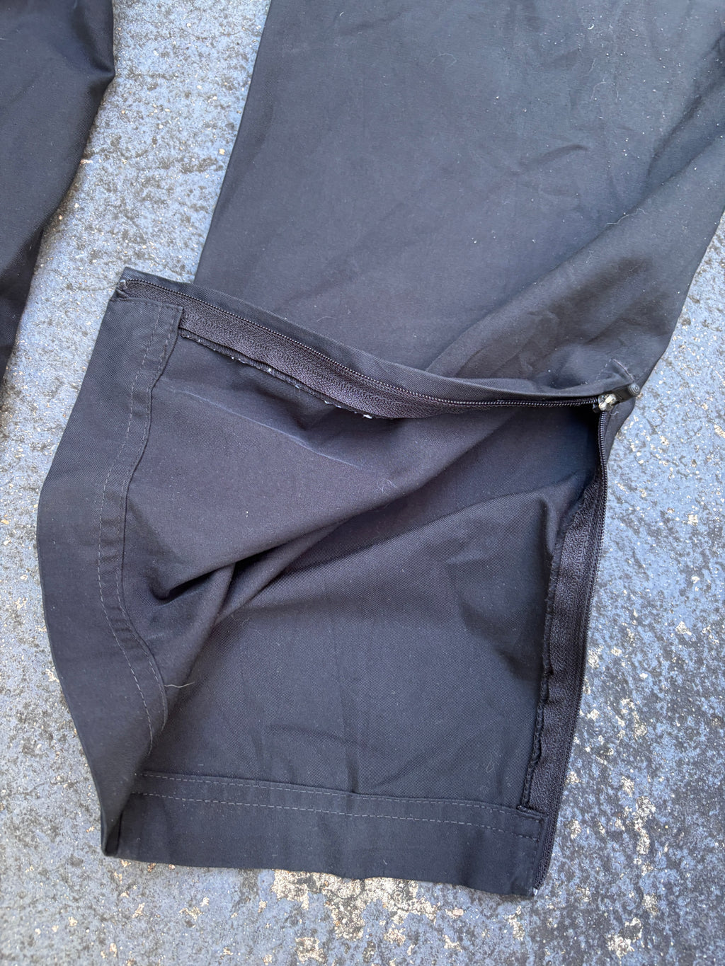 Nike Track Pants Size M Black Embroidered High School Track Classic Windbreakers