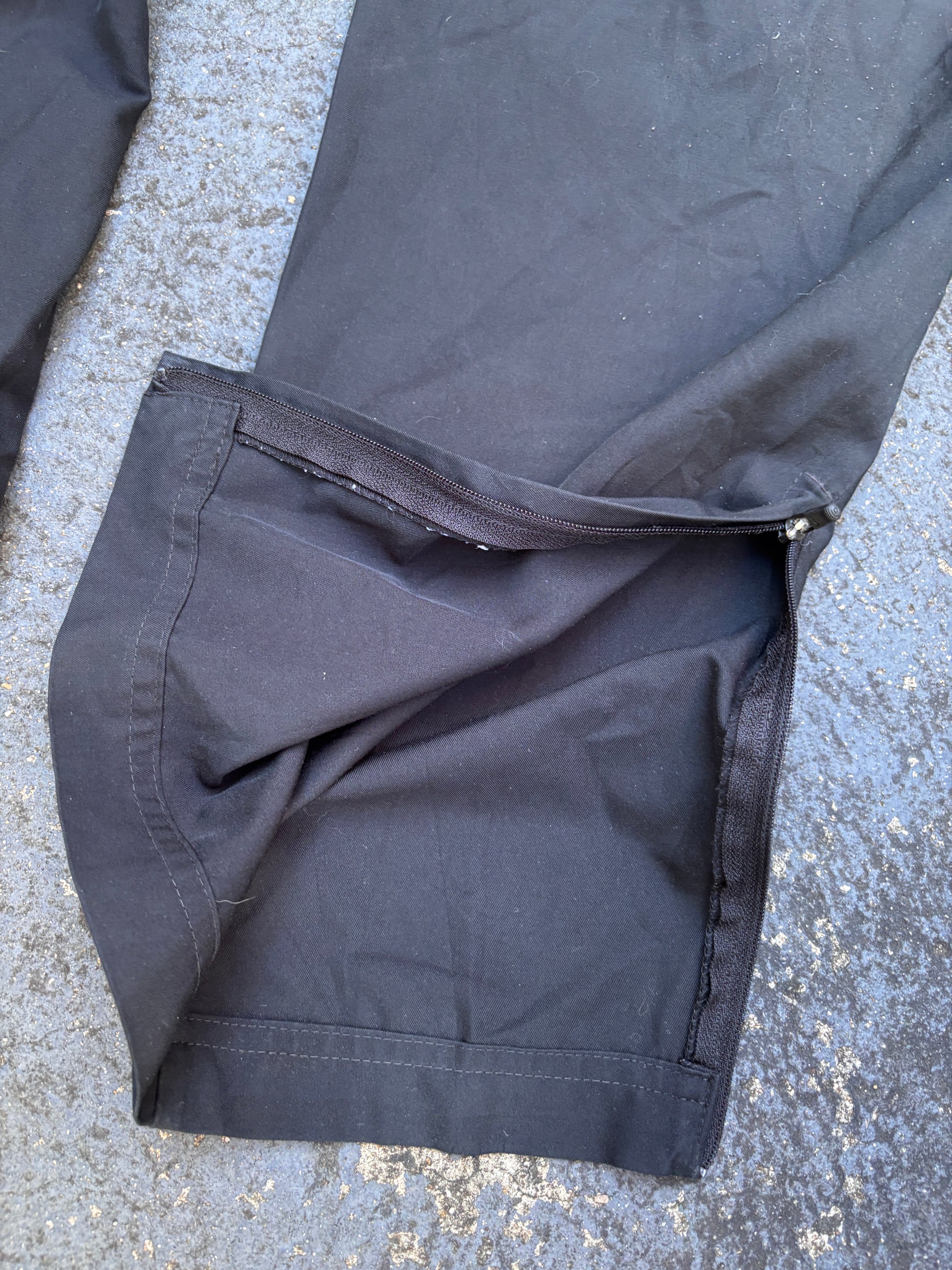 Nike Track Pants Size M Black Embroidered High School Track Classic Windbreakers
