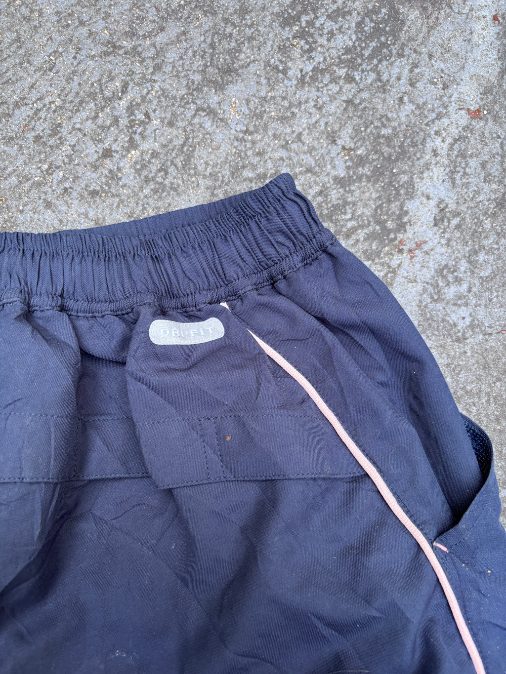 Vintage Y2K Nike Shorts Women’s XS Navy Pink Detail & Swoosh Baggy Wide Leg
