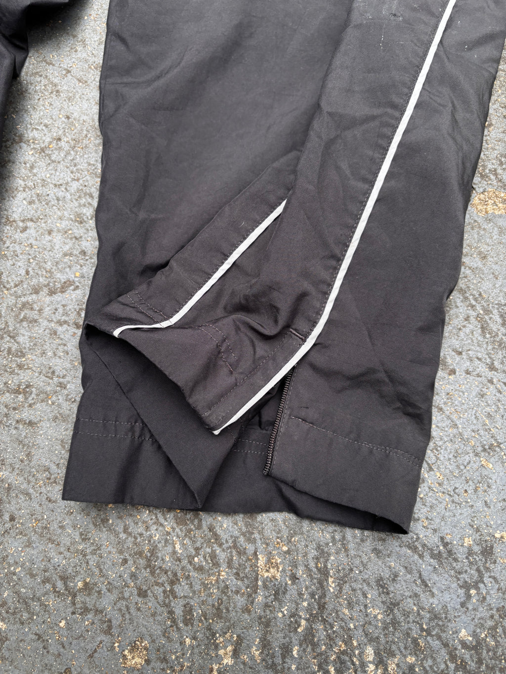 Vintage Y2K Nike 3/4 Track Pants XL Black Grey Piping Classic Windbreakers