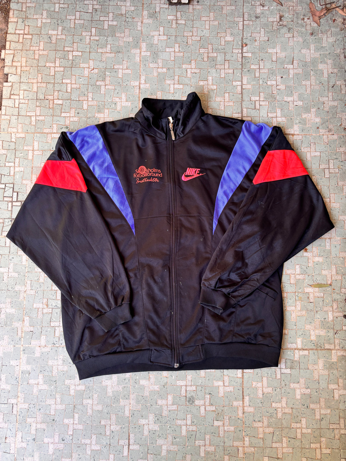 Retro 90's Nike Cuffed Jacket Size XL Vintage Black Pink Fluro Football Camps