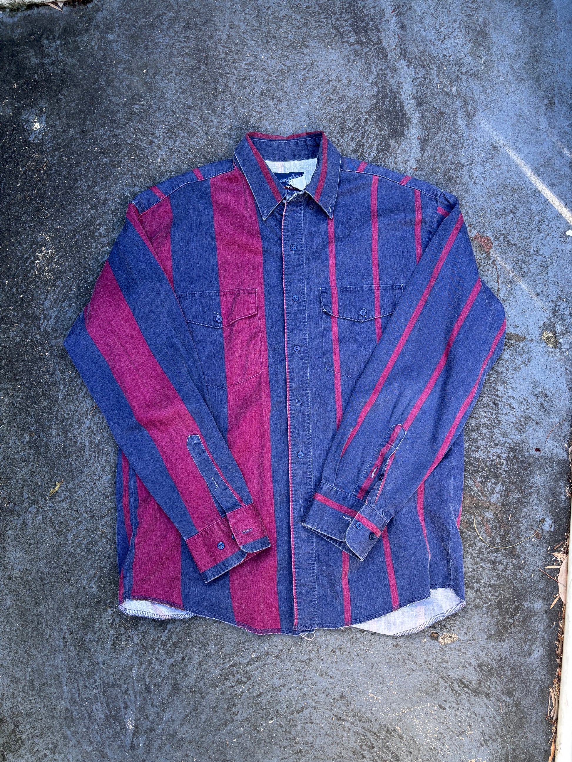 Vintage 90s Wrangler Single Needle Long Tail Shirt Size M Navy Red Down Stripe