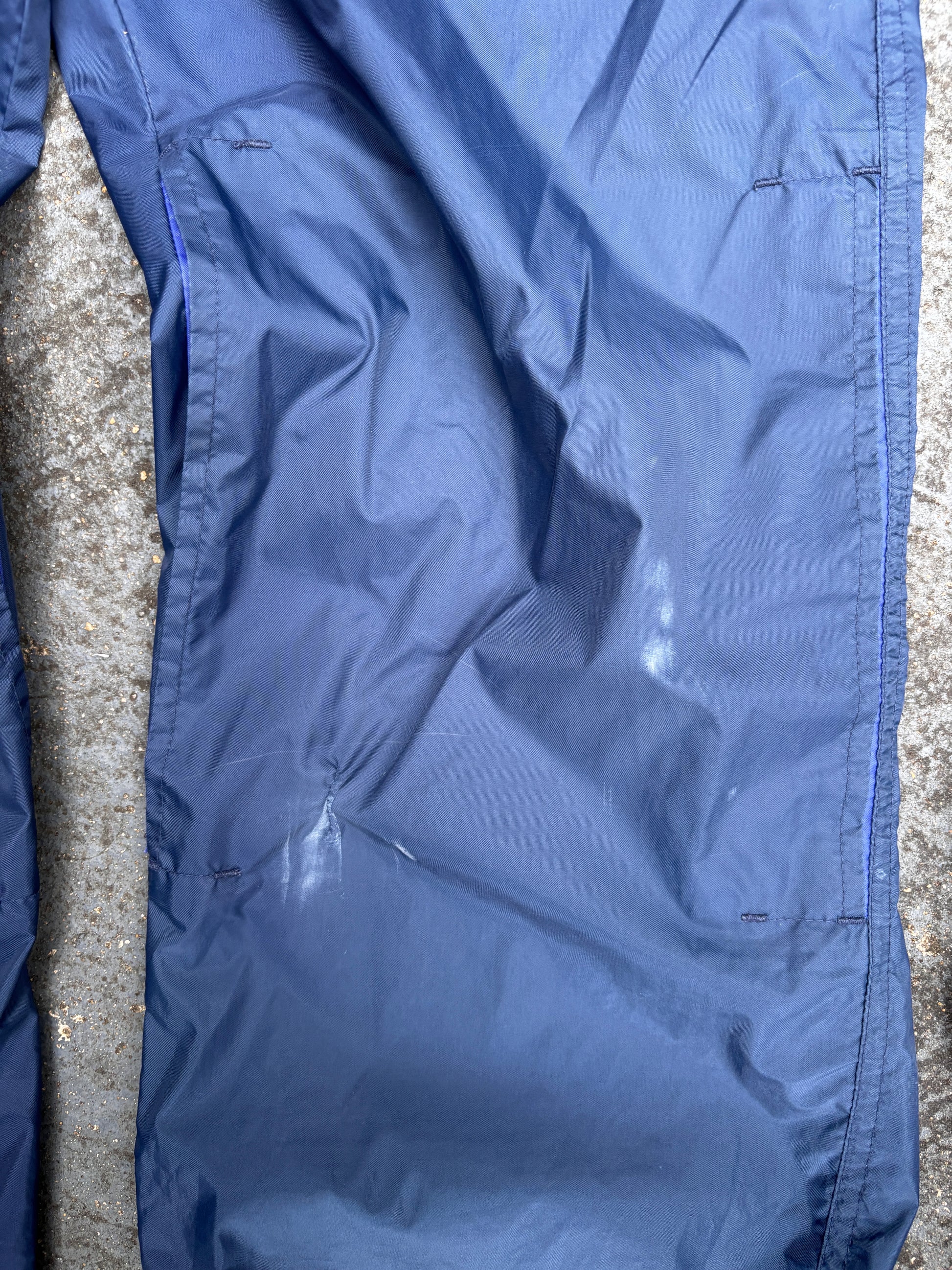 Vintage Y2K Nike Track Pants L Navy White Swoosh Spell Out Classic Windbreakers