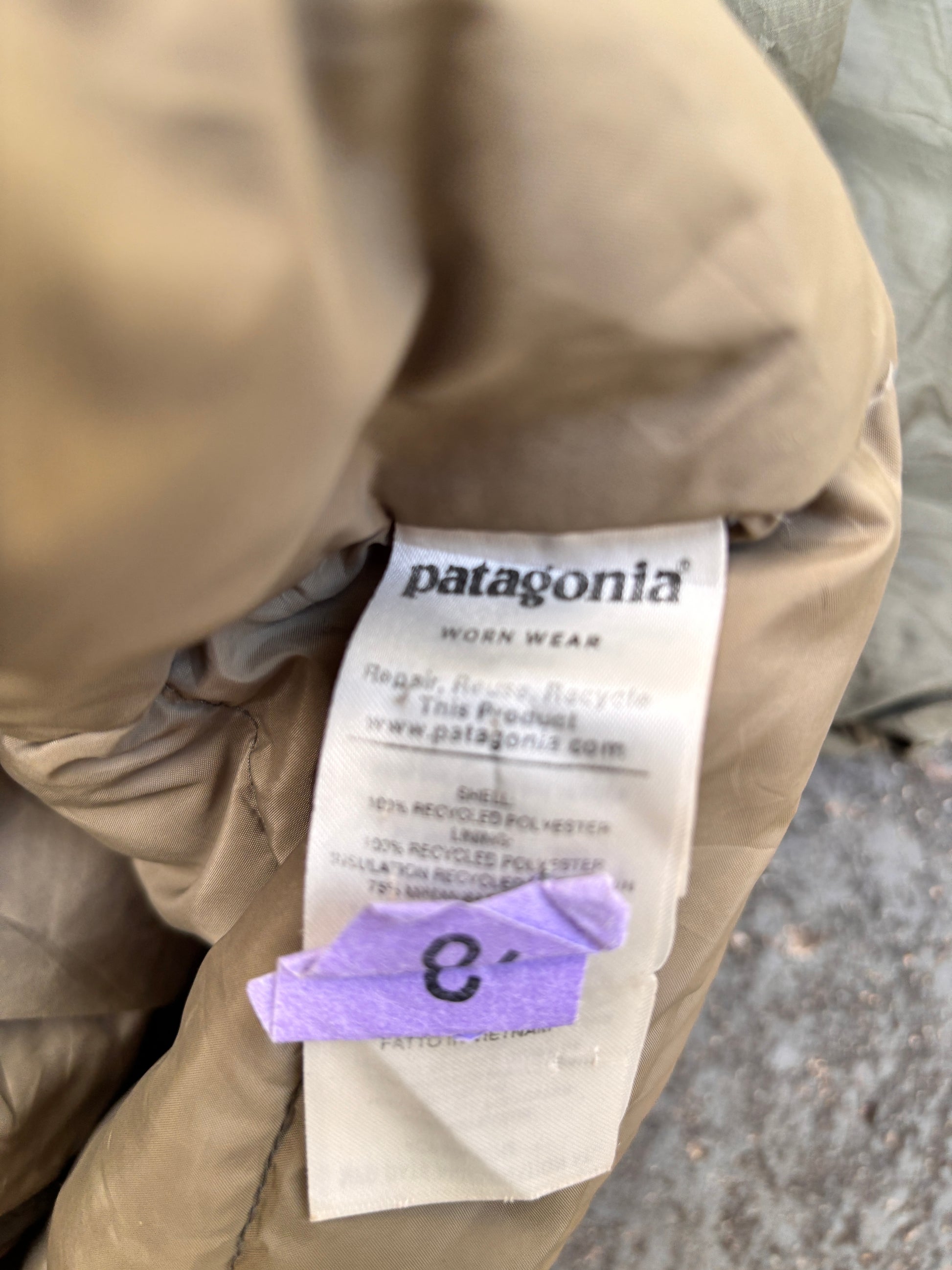 Patagonia Lightweight Puffer Down Jacket Size S Olive Green Chest Logo Full Zip