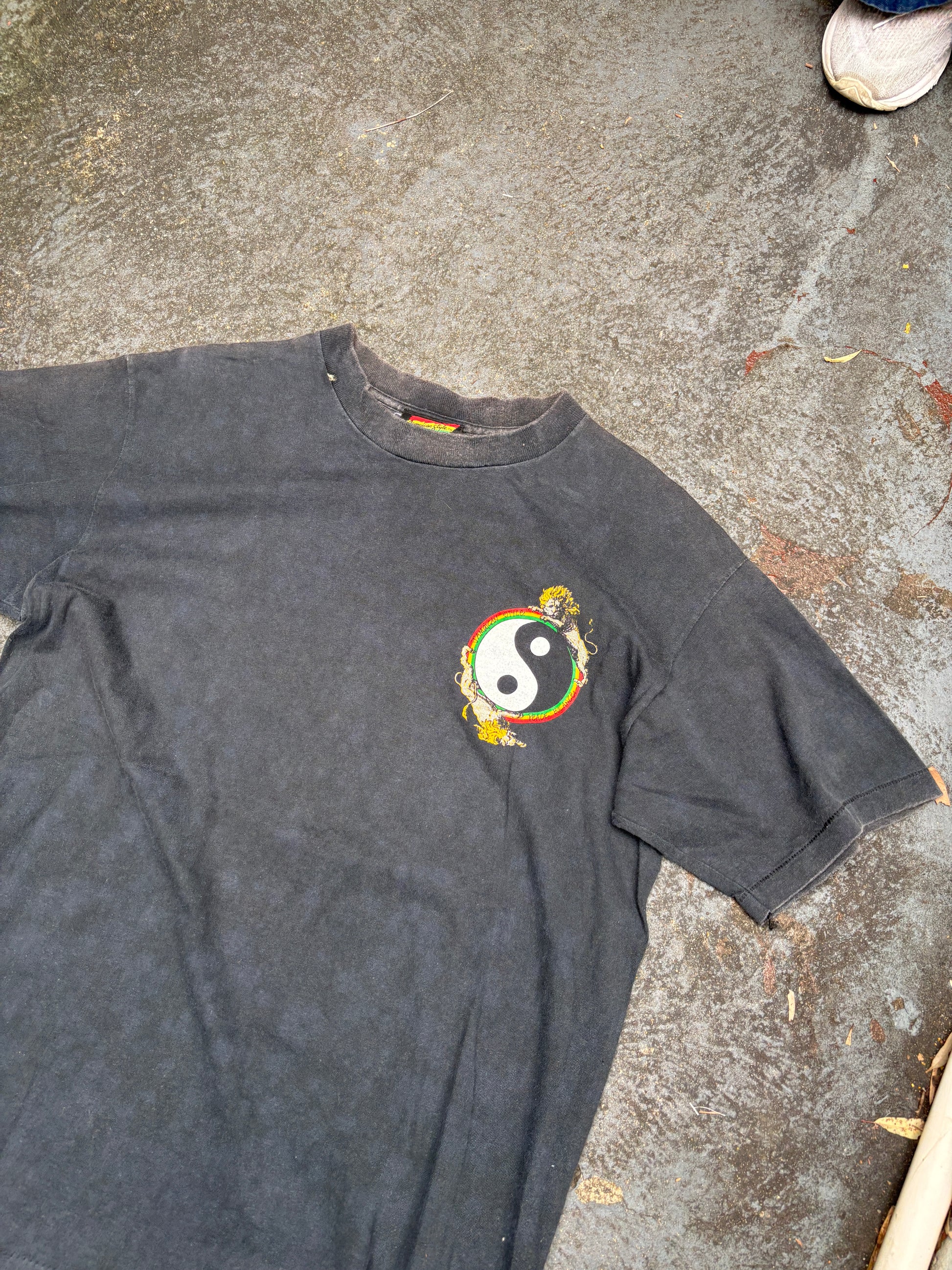 Vintage 90s Jamaica Style Single Stitch T-shirt Size L Black Rasta Logo USA Made