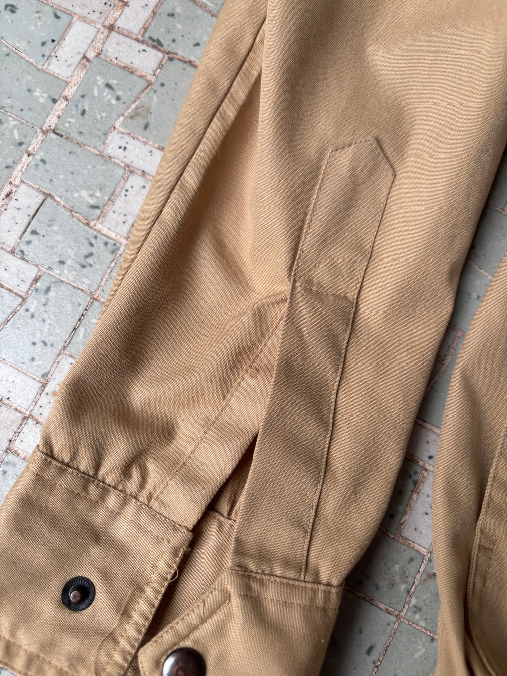 Members Only Racing Jacket Size M Tan Camel Front Pockets Cuffed Full Zip