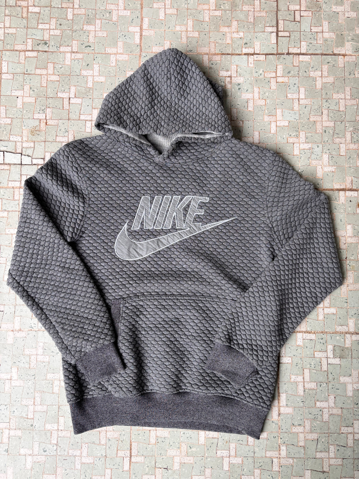 Vintage Nike Spell Out Hoodie Size M Grey Waffle Textured Fleece Jumper