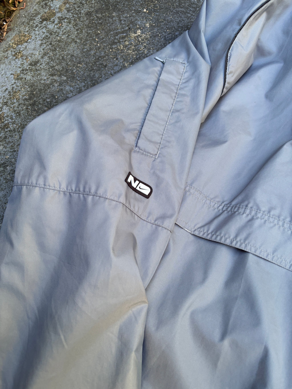Vintage Y2K Nike Jacket Size XL Oversized Spell Out Kangaroo Pouch Windbreaker