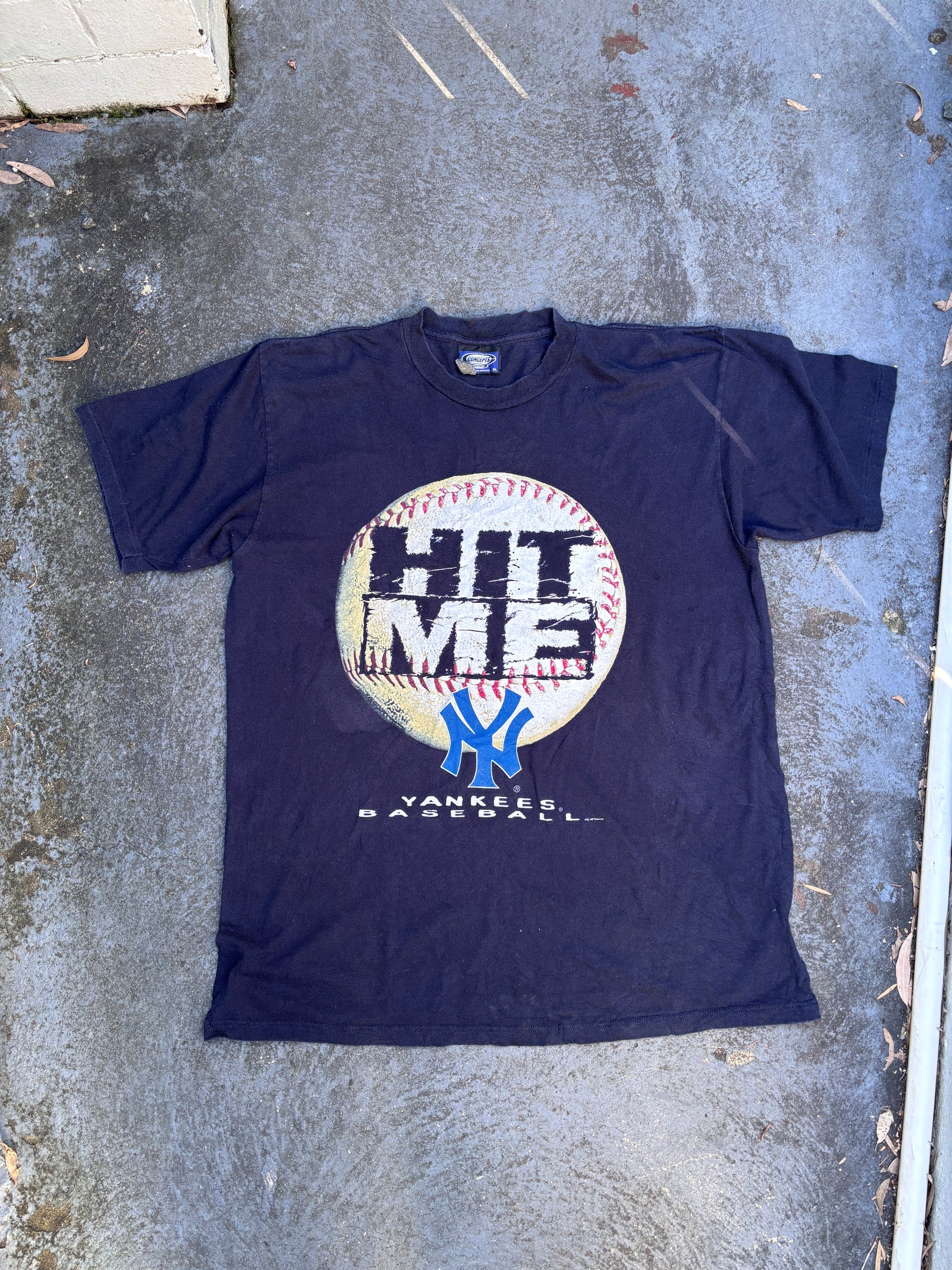 Vintage 90s New York Yankees Single Stitch T-shirt Size XL Baseball Graphic Print