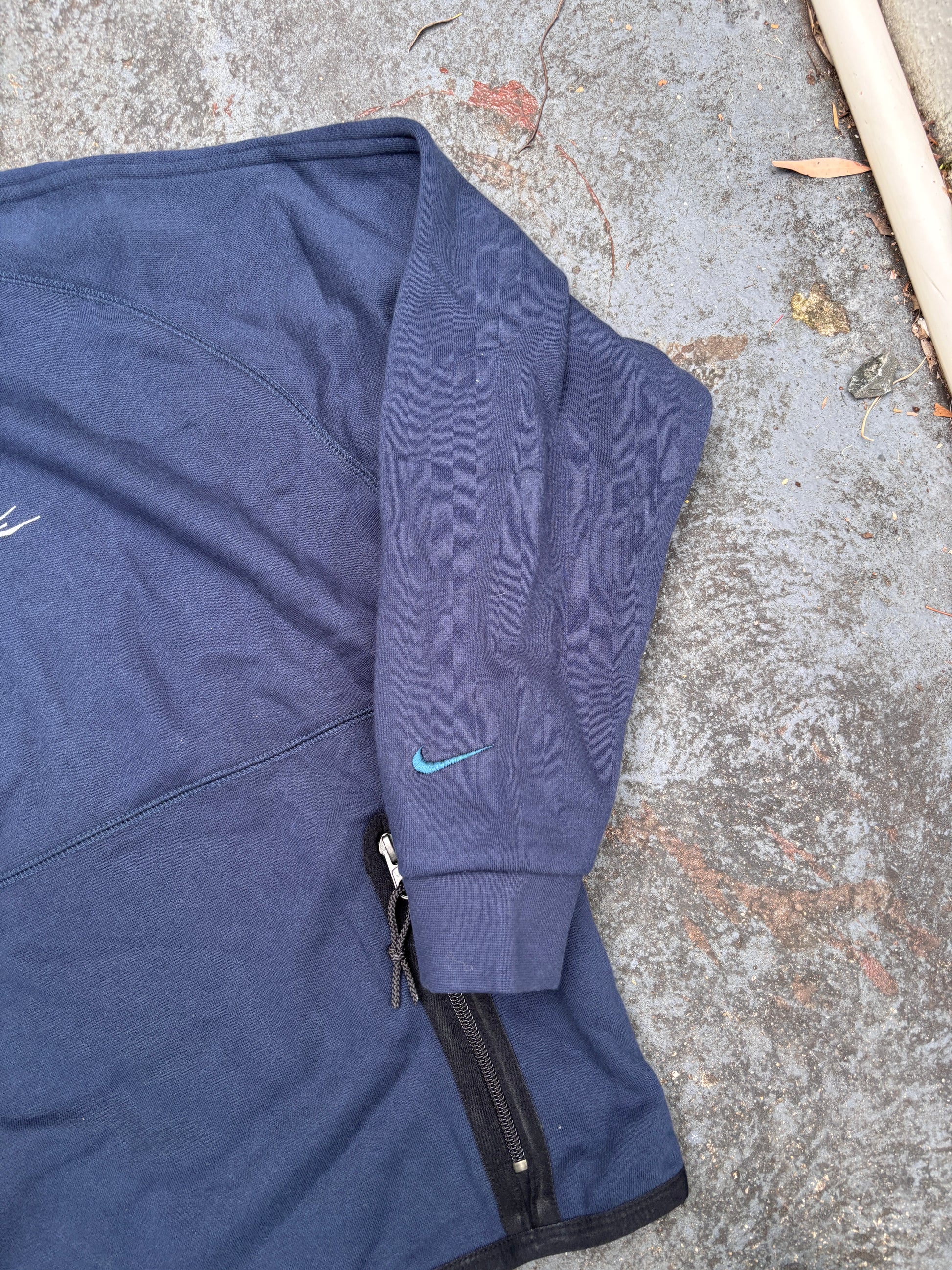 Vintage Nike Jumper Unisex Size S Navy Script Spell Out Sweatshirt NWT Rare Deadstock