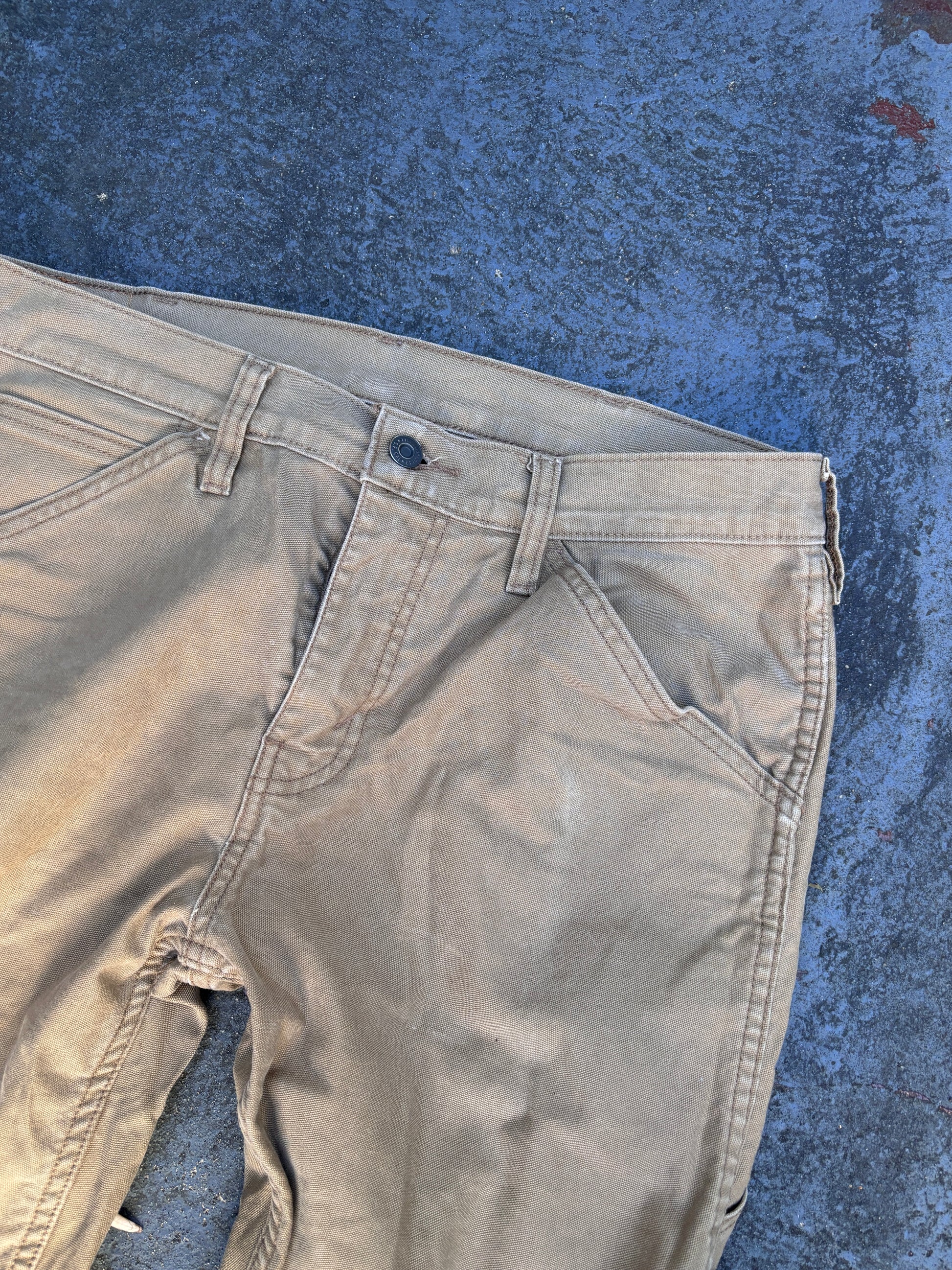 Levi's 511 Workwear Carpenter Jeans Size 33 Tan Distressed Worn in Straight Leg