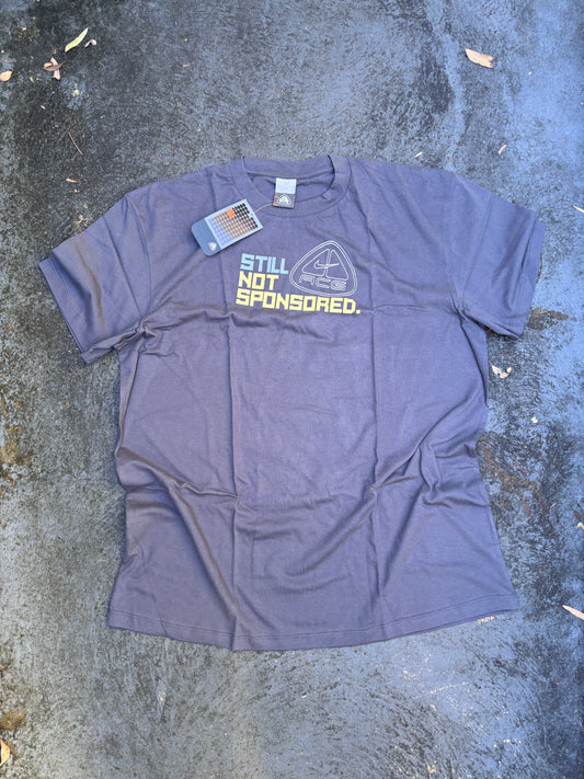 NWT Vintage Y2K Nike ACG T-shirt Size XL Grey Still Not Sponsored Logo Deadstock