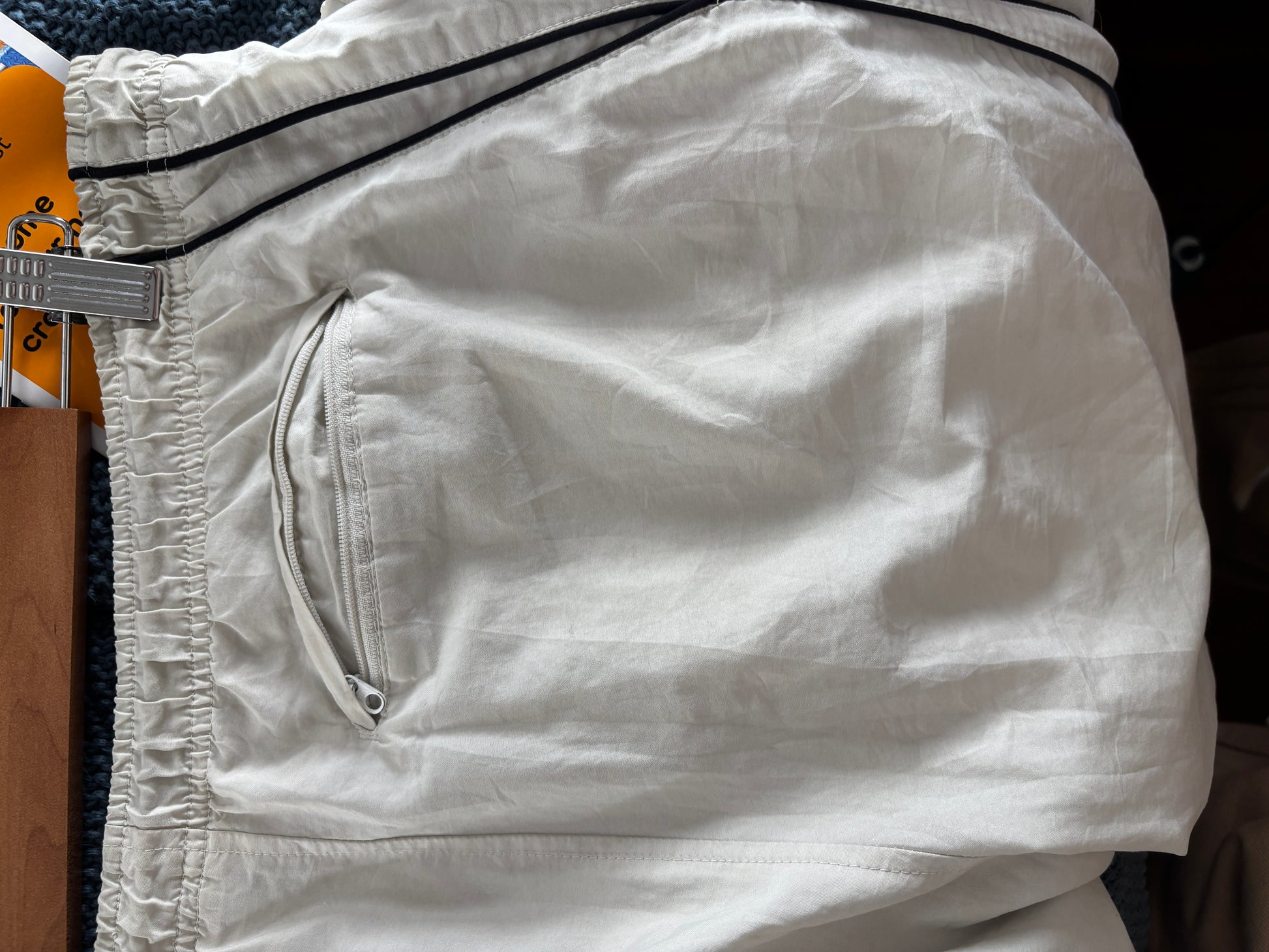 Classic Y2K Nike Track Pants Size L White
