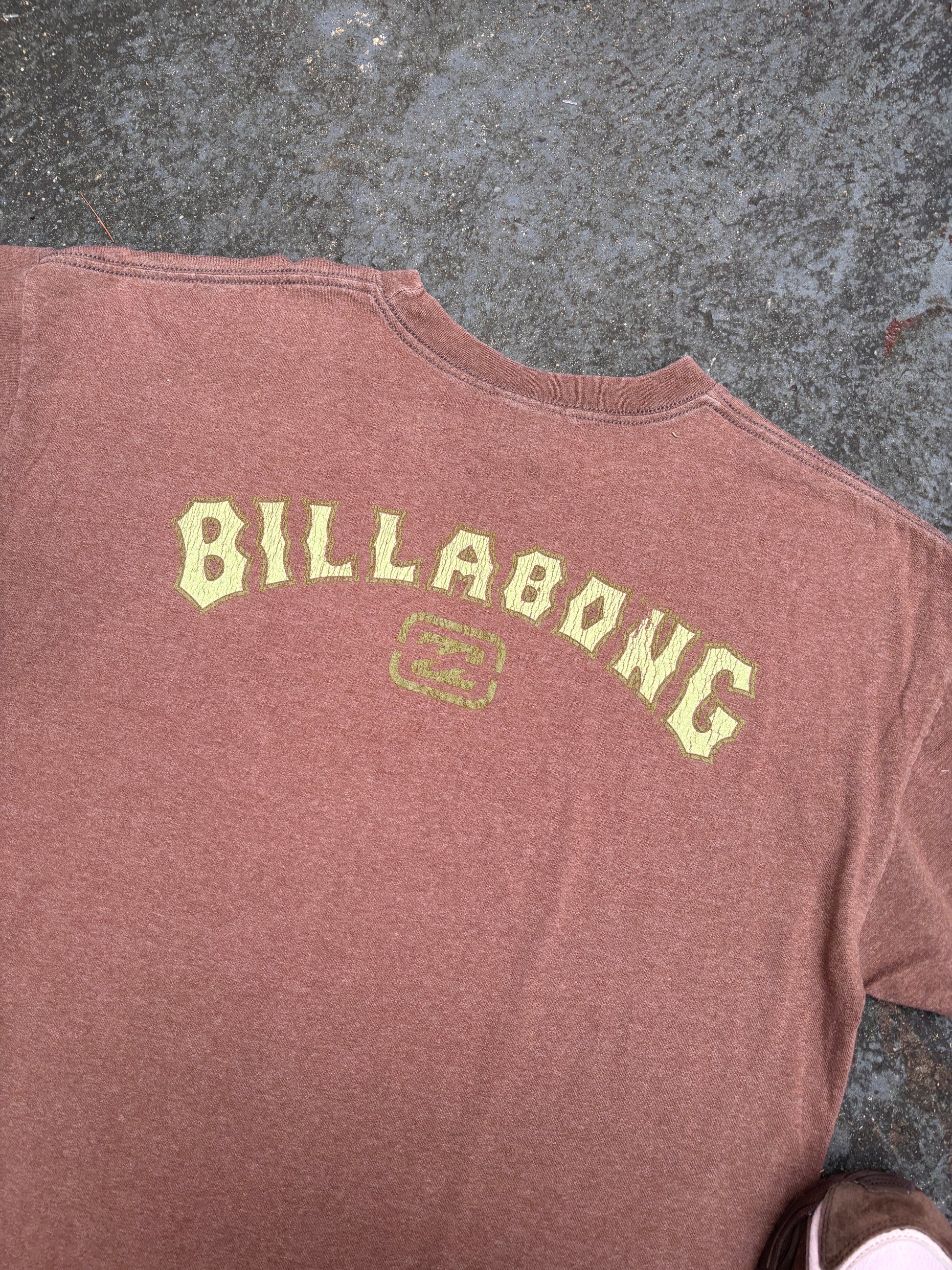 Vintage Y2K Billabong T-shirt Size L Brown Large Spell Out Logo Crew Neck