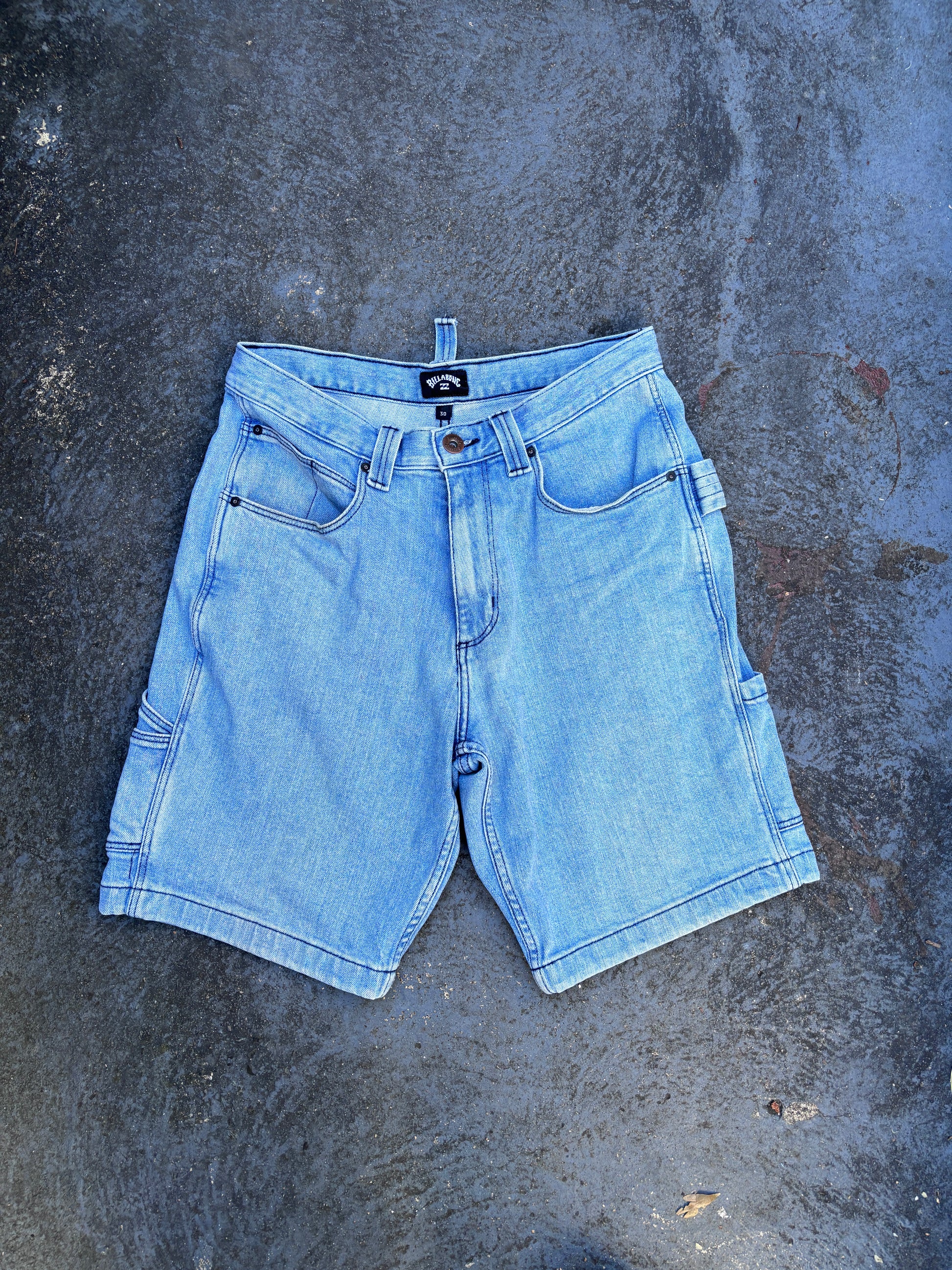 90s Style Billabong Carpenter Shorts Men’s 30 Blue Denim Embroidered Logo