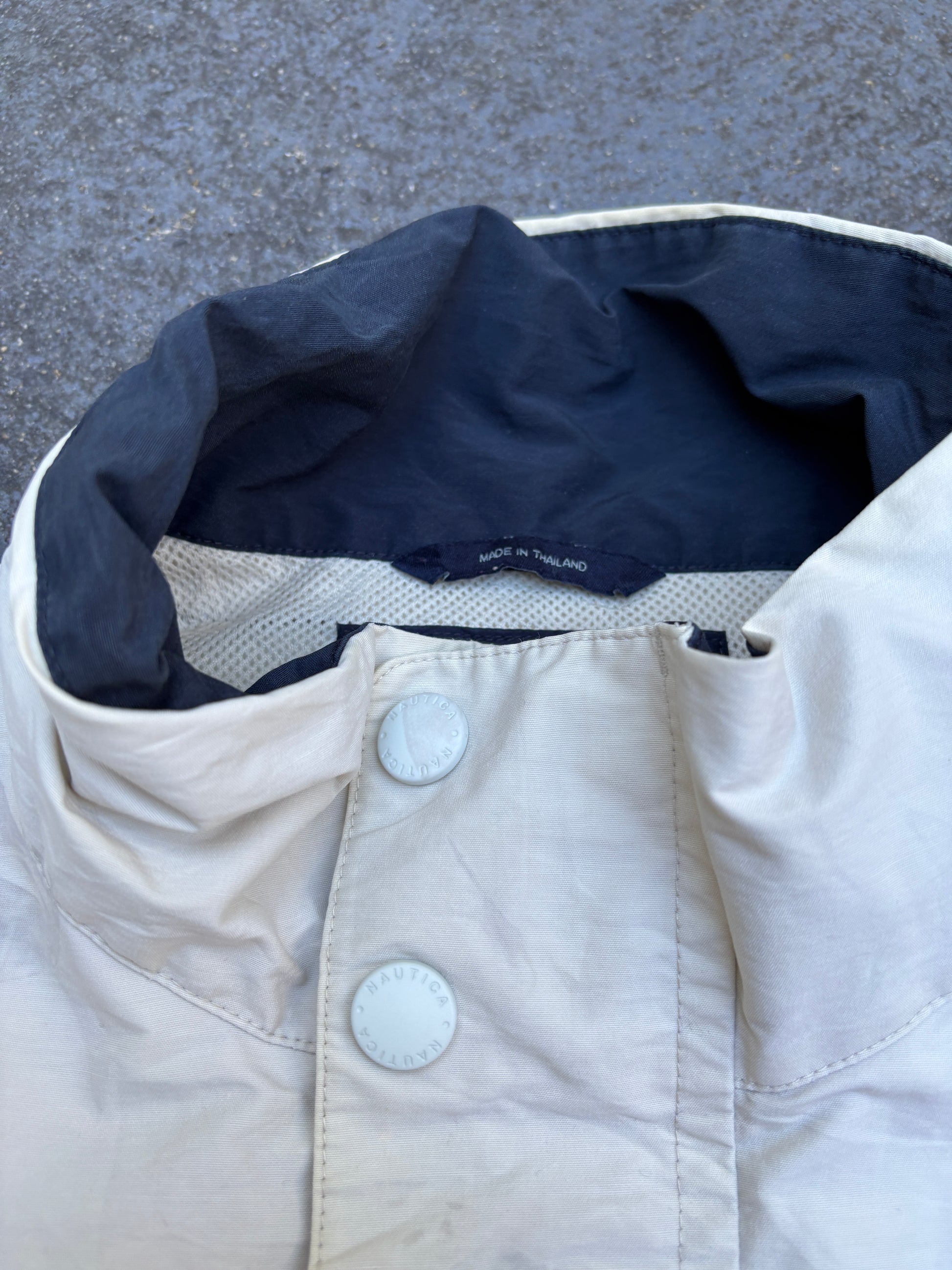 Nautica Sailing Jacket Size M Beige Navy Stripe Spinnaker Yacht Logo Windbreaker
