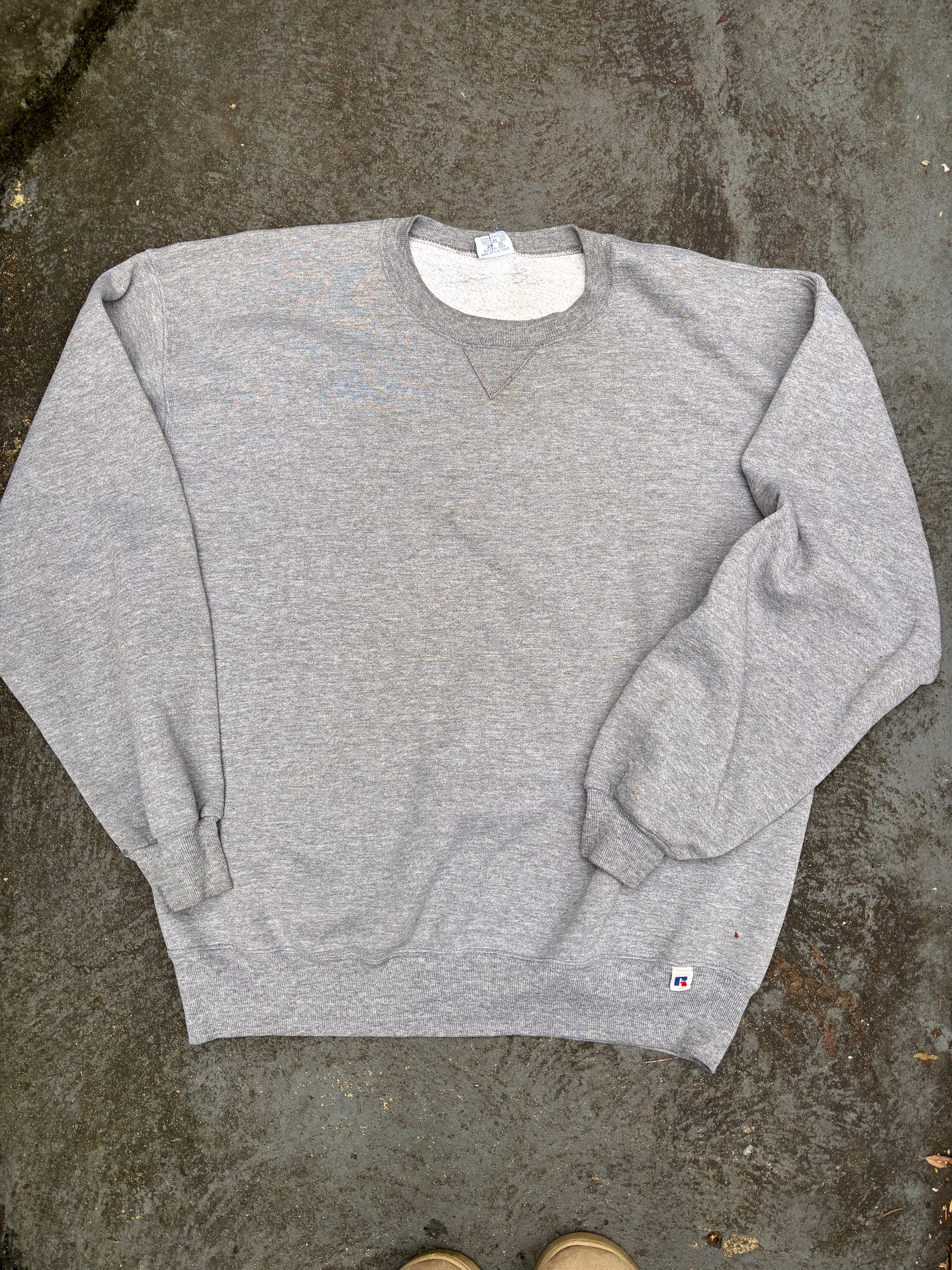 Vintage 90s Russell Athletic Jumper Size XL Grey Fleece Sweatshirt Crew Neck